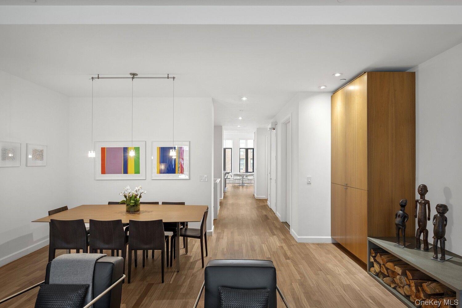 1 MORTON Square # TOWNHOUSE3, New York (Manhattan), NY 10014