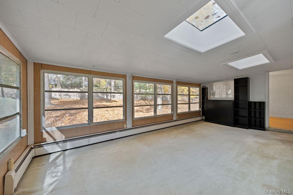 5 Steinway Court, Suffern, NY 10901