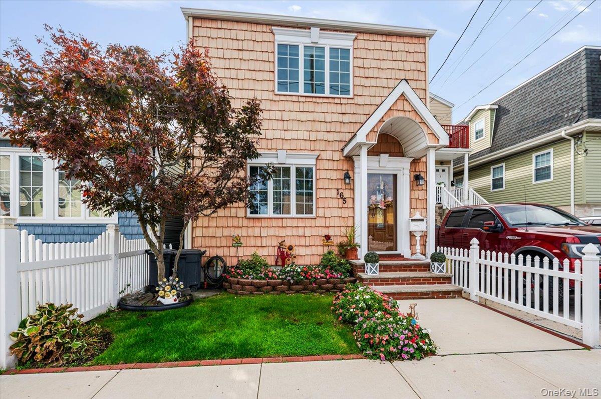 165 Davis Avenue, Inwood, NY 11096