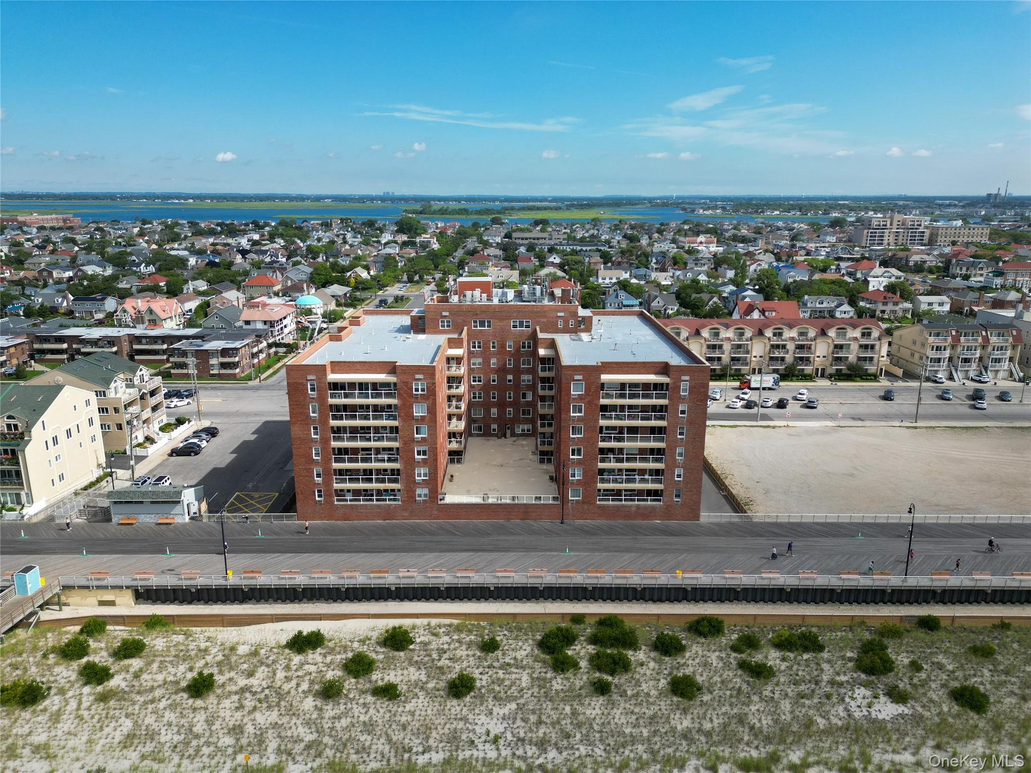 370 W Broadway # 4K, Long Beach, NY 11561