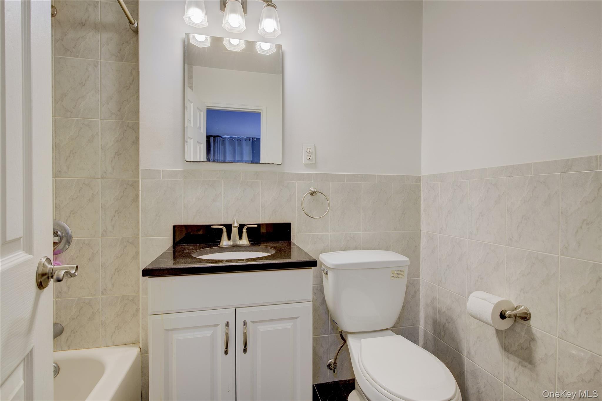 370 W Broadway # 4K, Long Beach, NY 11561