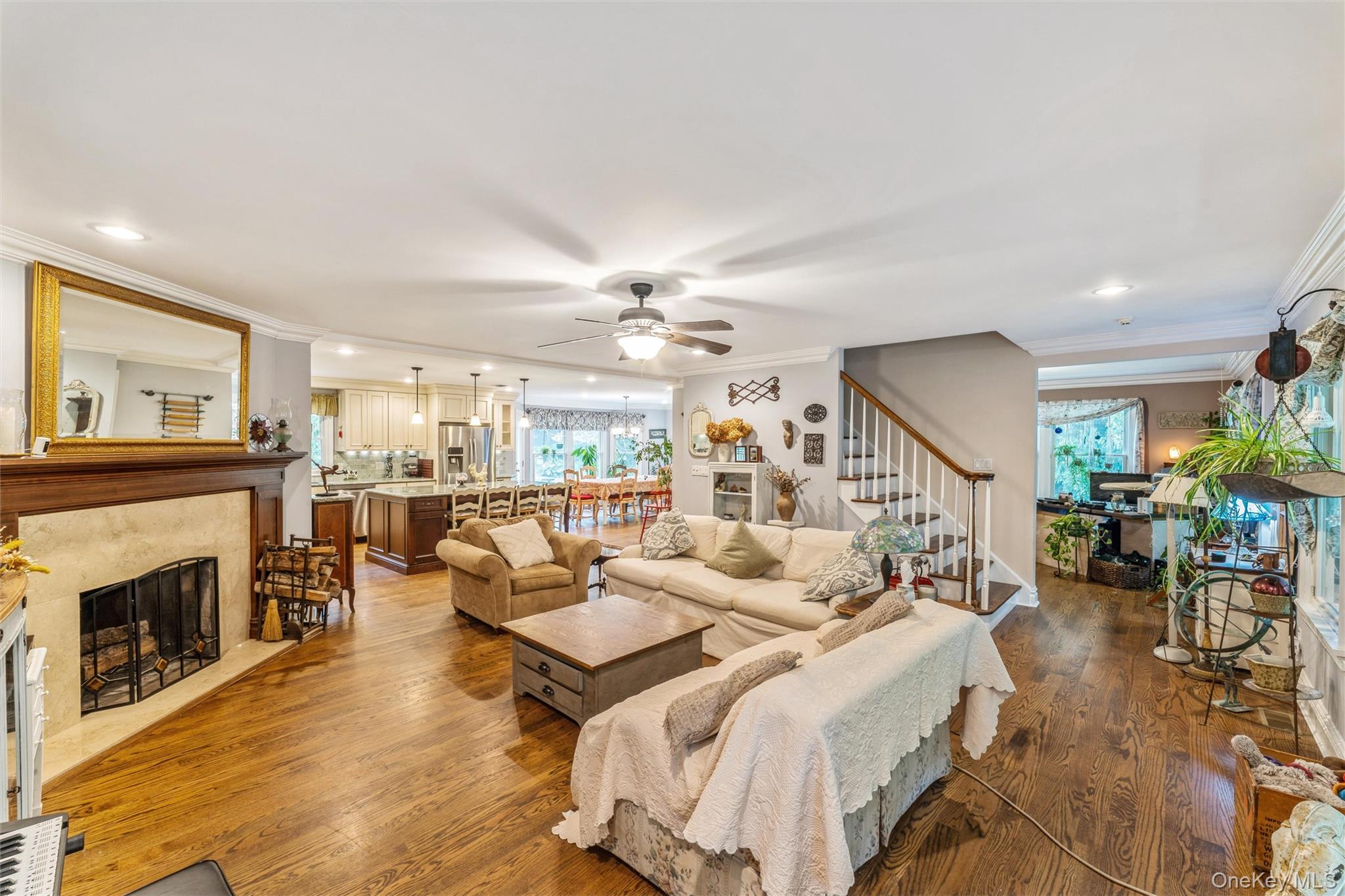 15 Ridge Road, Glen Cove, NY 11542