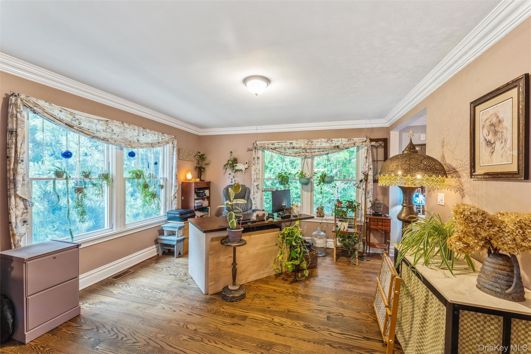 15 Ridge Road, Glen Cove, NY 11542