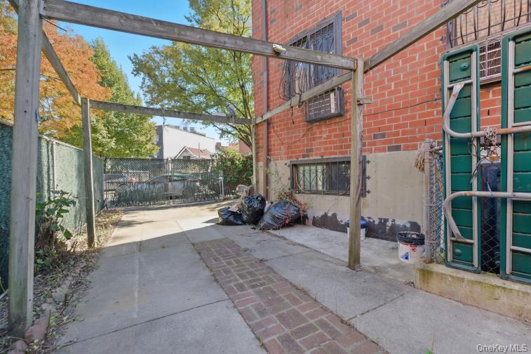 865 Home Street, Bronx, NY 10459