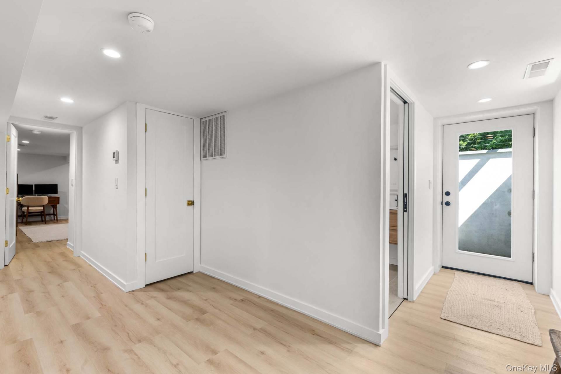 Hampton Bays, NY 11946