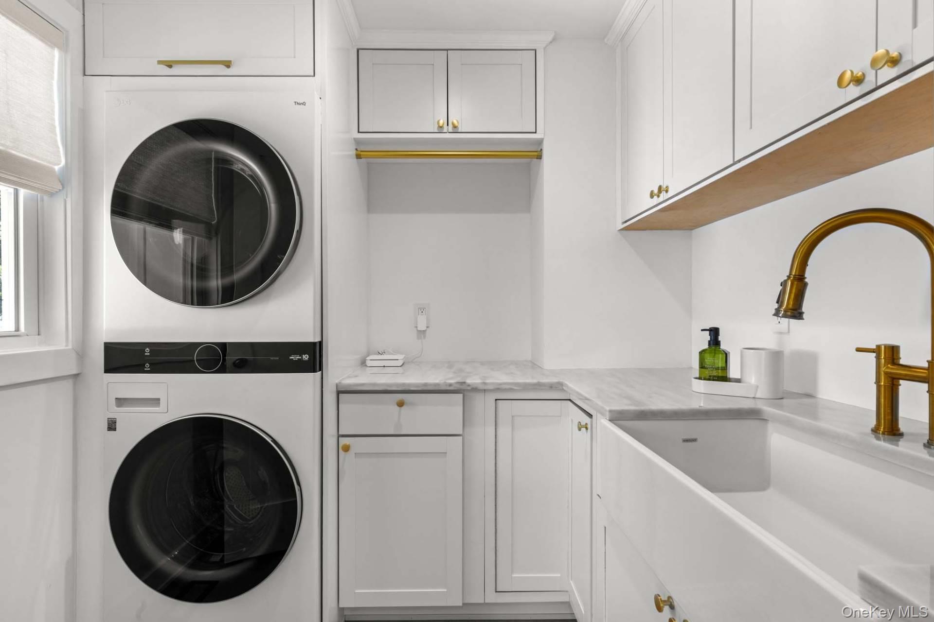 Hampton Bays, NY 11946