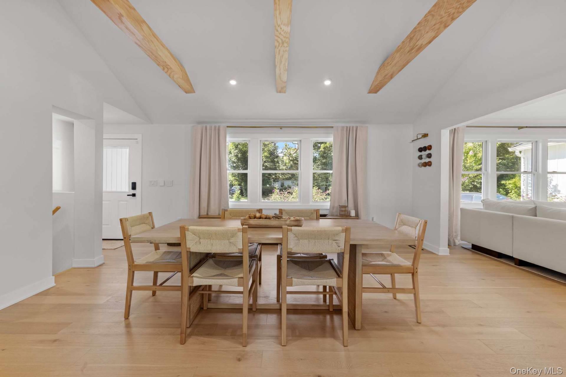 Hampton Bays, NY 11946