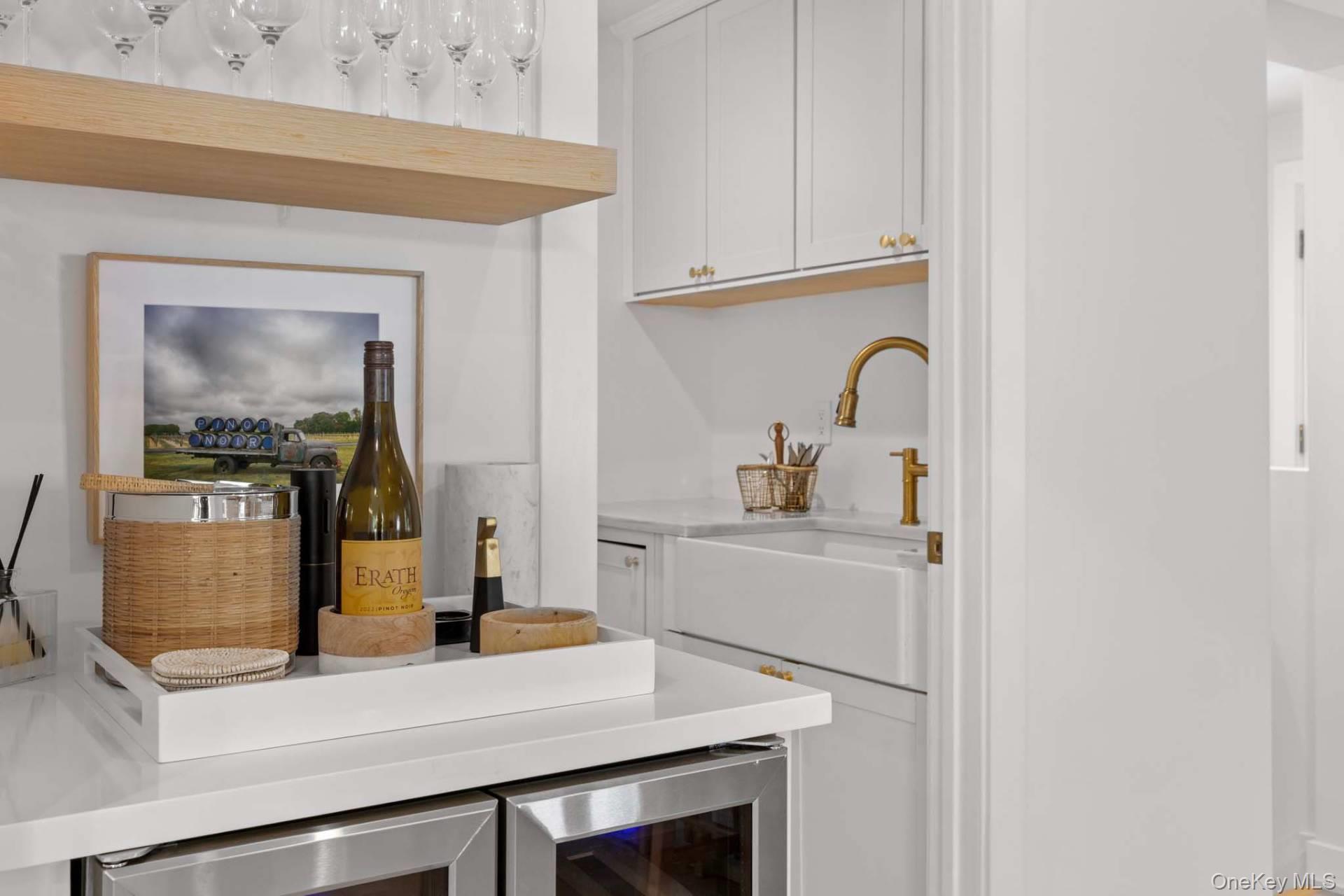 Hampton Bays, NY 11946