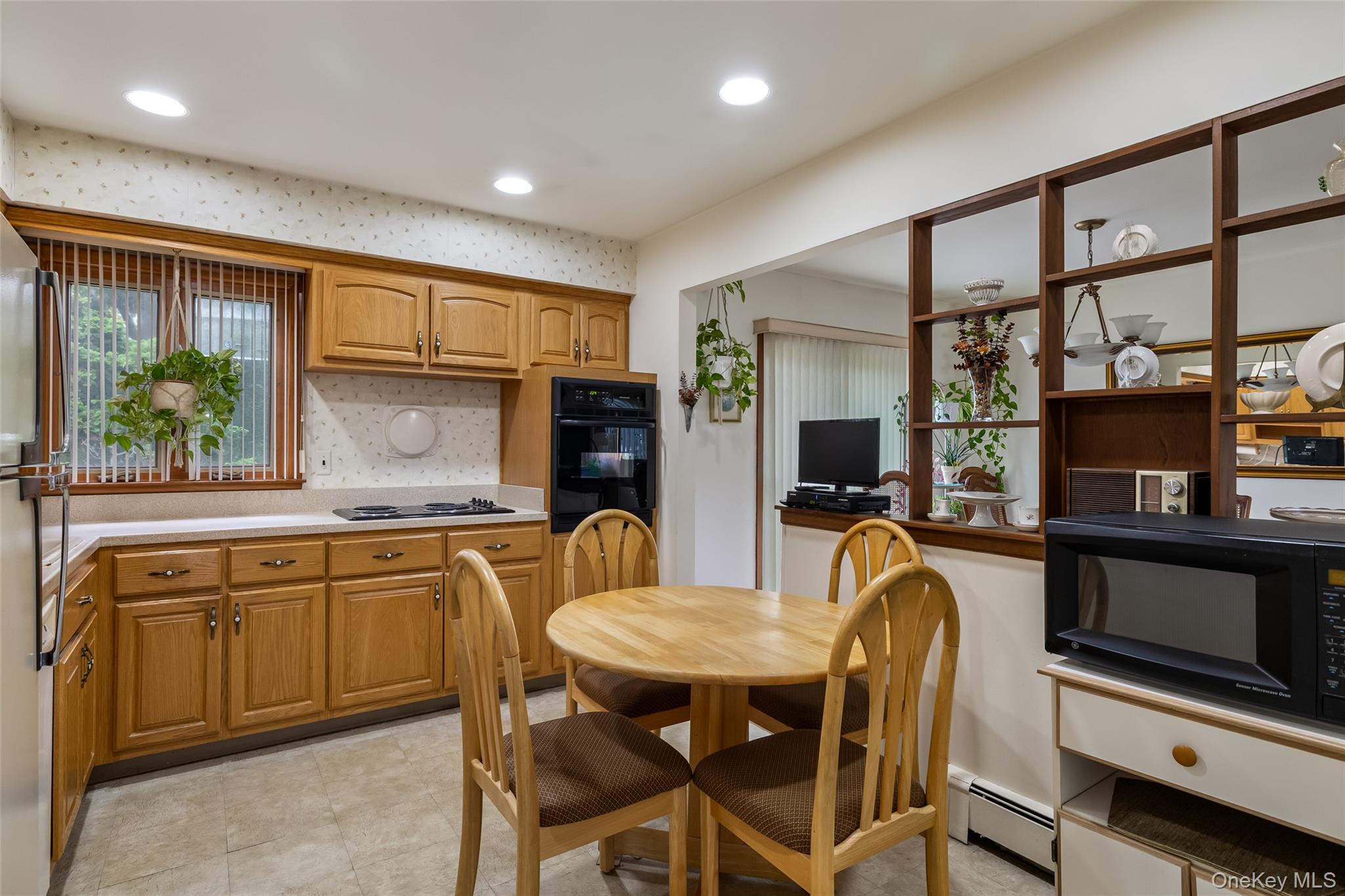 3019 Post Avenue, Wantagh, NY 11793