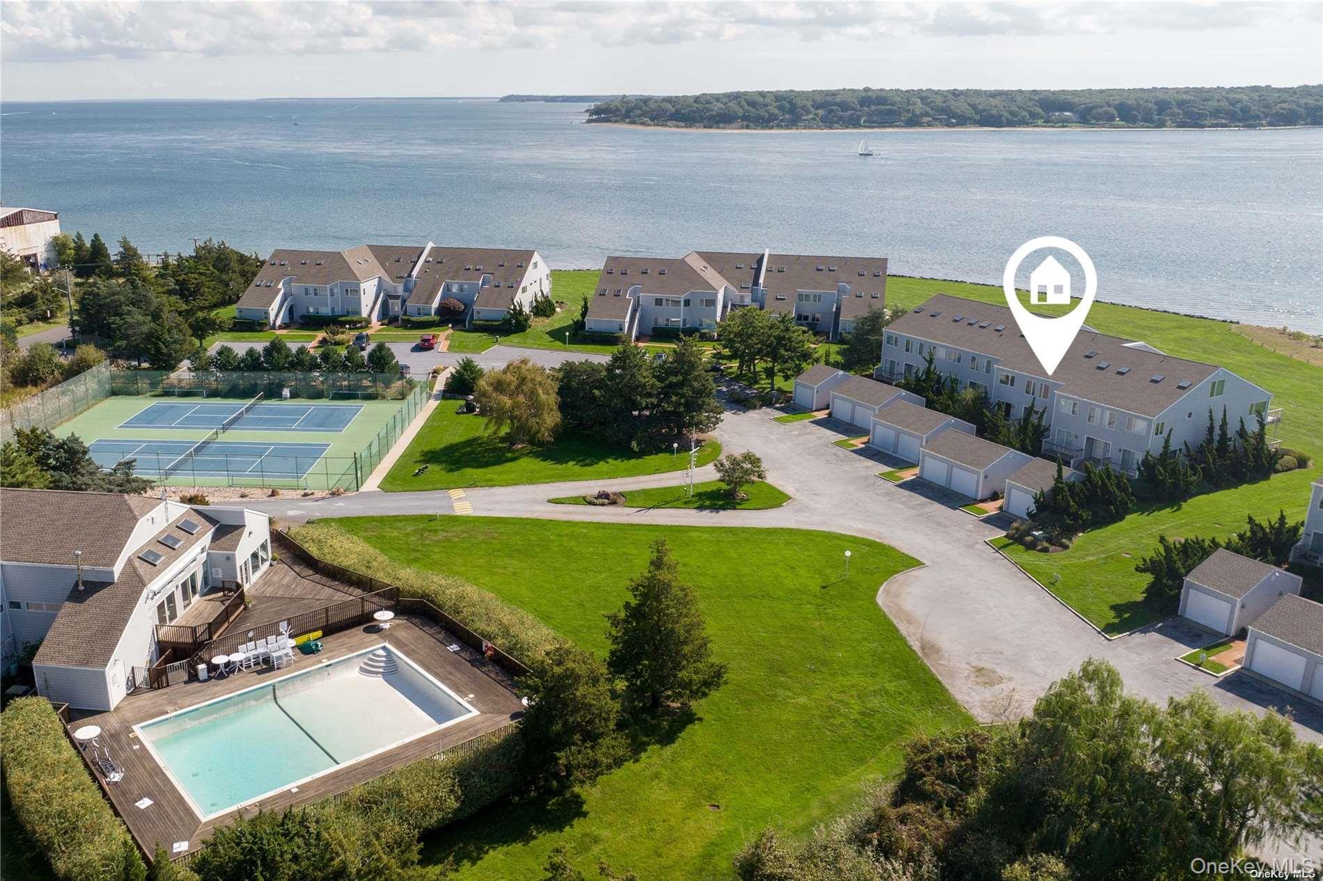 2820 Shipyard Lane # 3M, East Marion, NY 11939