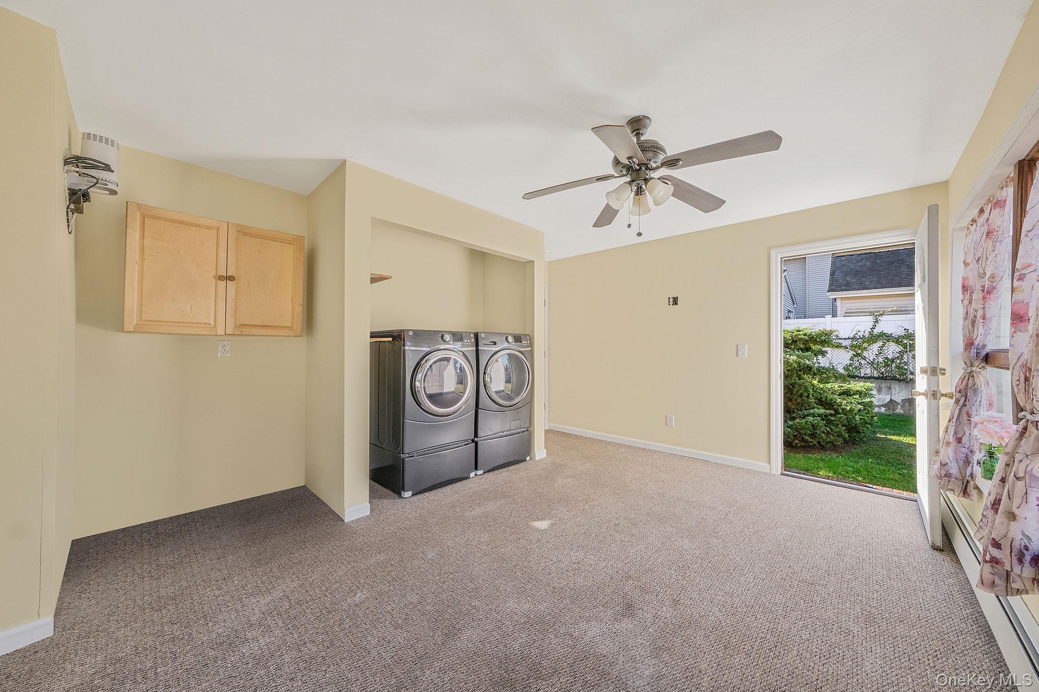 404 Vanderbilt Boulevard, Oakdale, NY 11769