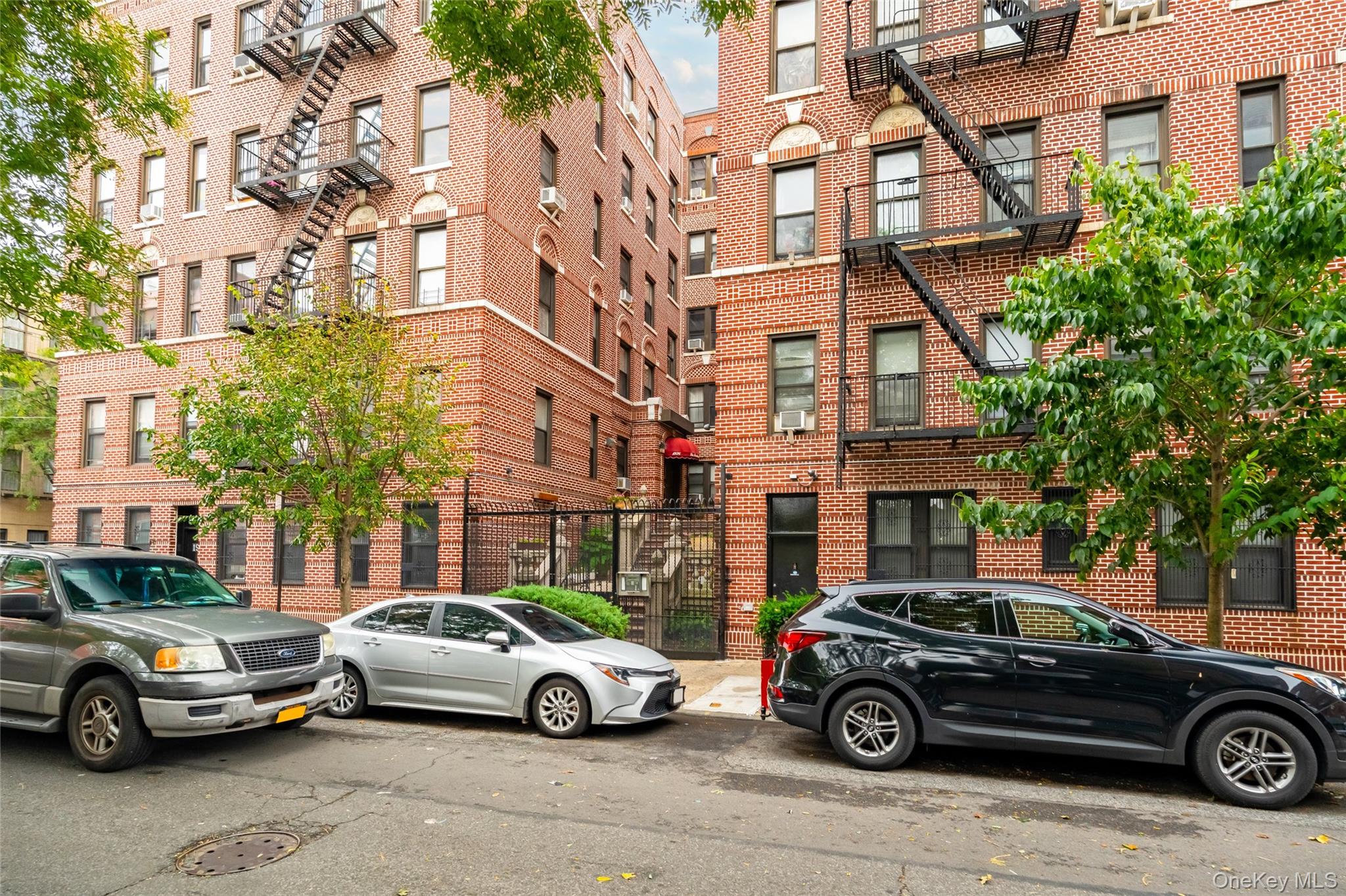 1976 Lafontaine Avenue # 4D, Bronx, NY 10457