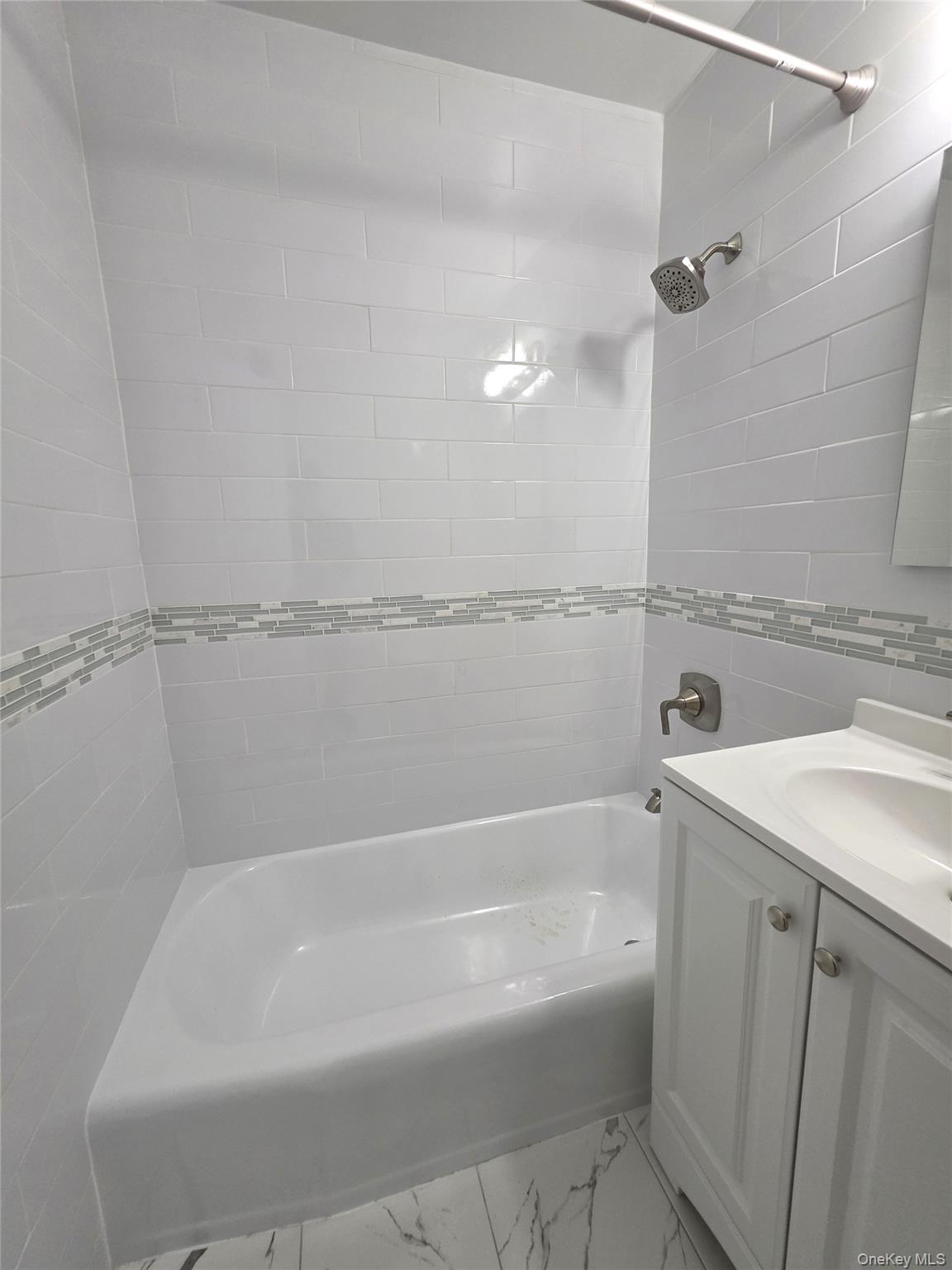 61-20 Grand Central Parkway # A507, Forest Hills, NY 11375