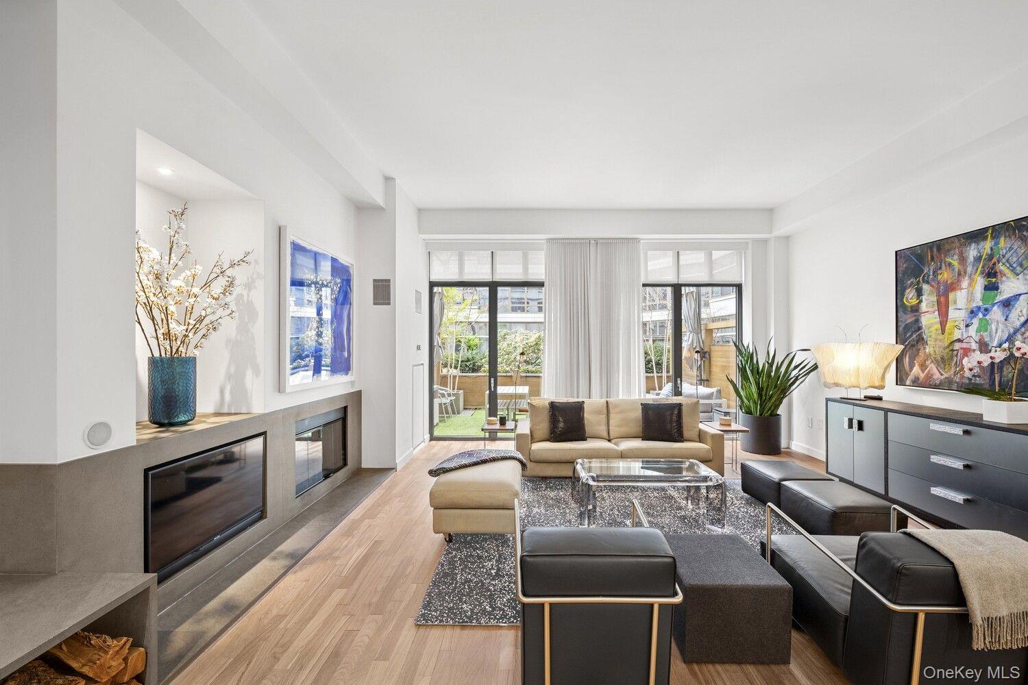 3 MORTON Square, New York (Manhattan), NY 10014