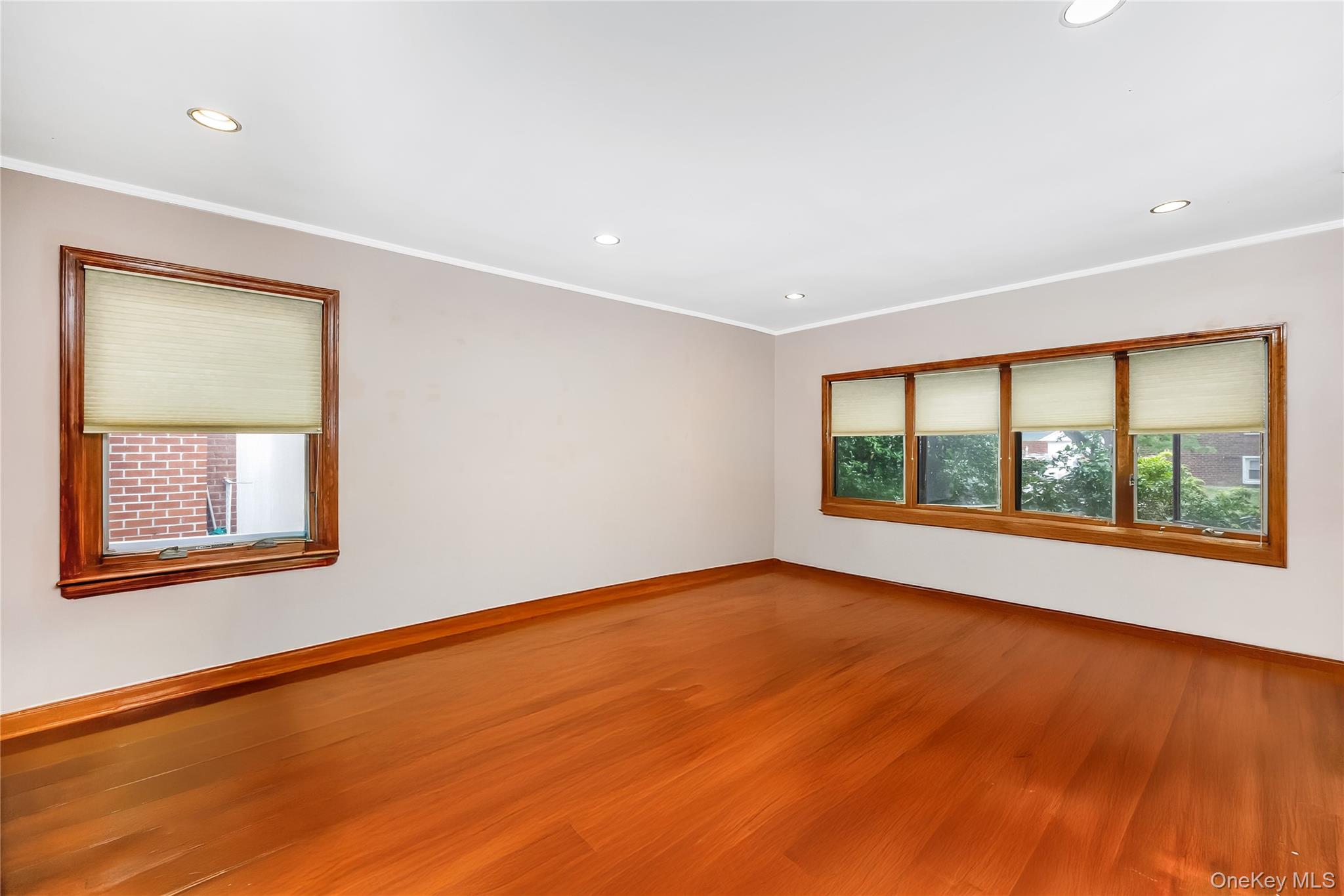 6532 170th Street, Fresh Meadows, NY 11365