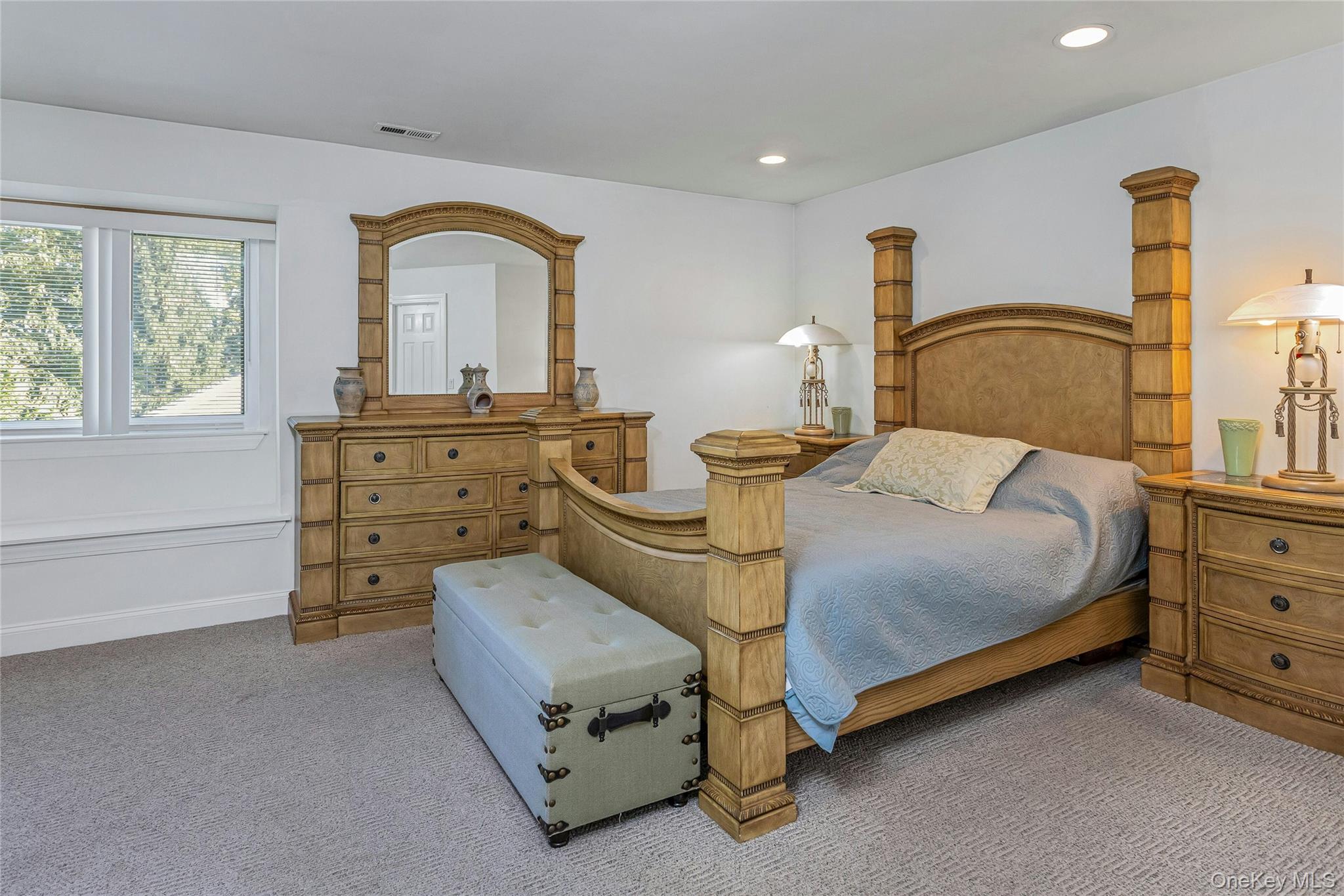 24 Leisure Way, Mohegan Lake, NY 10547