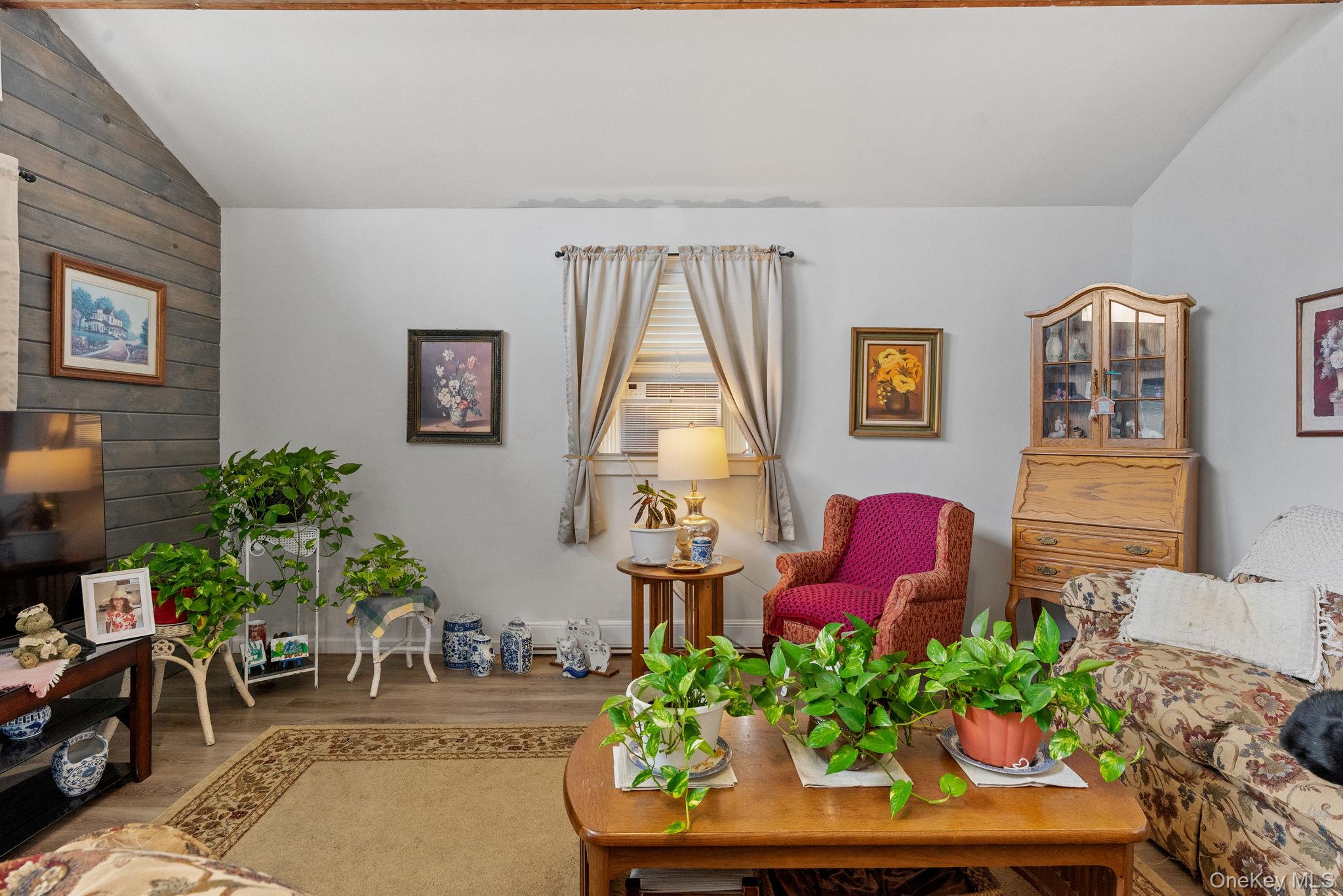 5281 Route 67, Durham, NY 12423