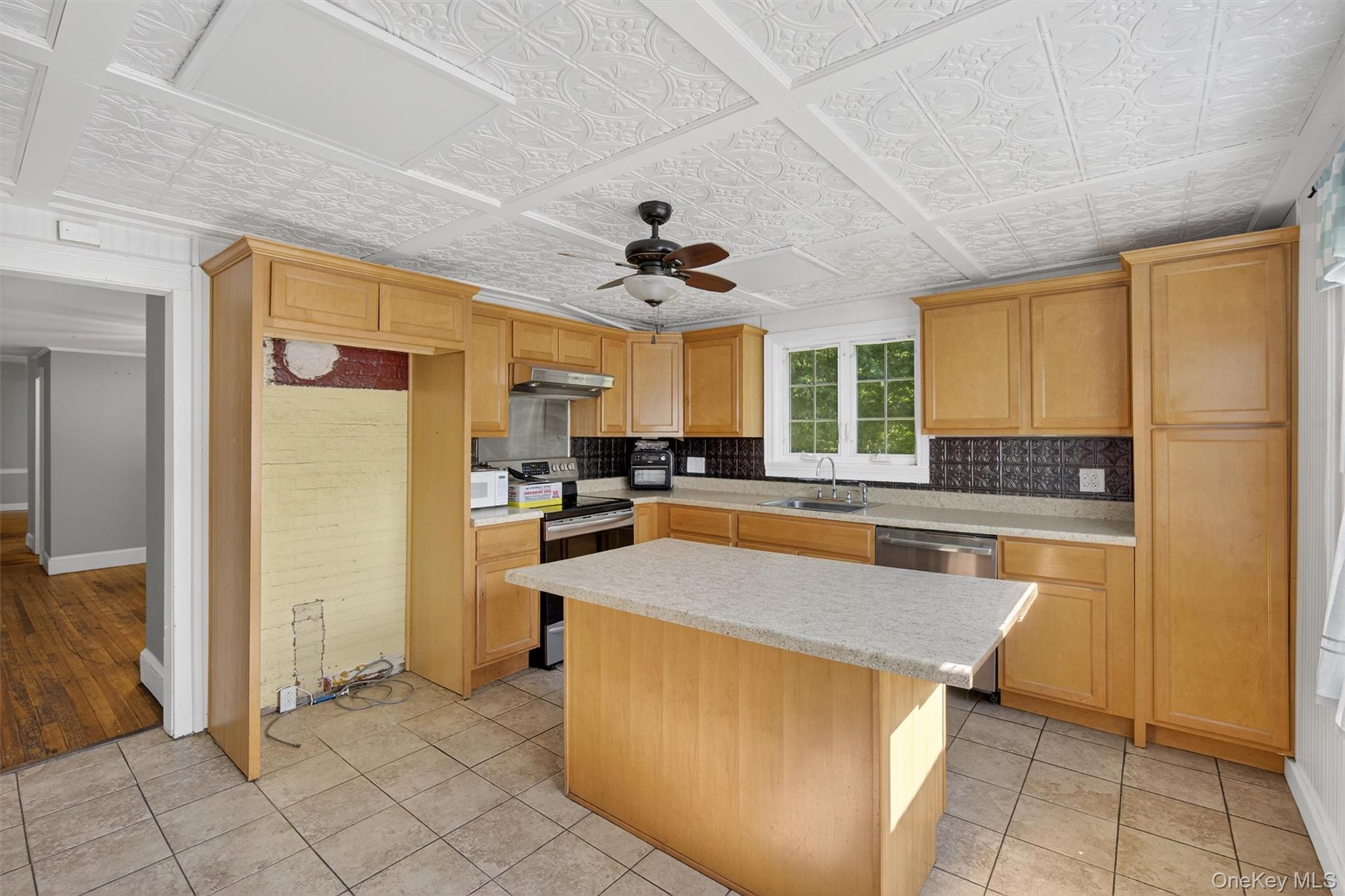 1 Angola Road, Cornwall, NY 12518