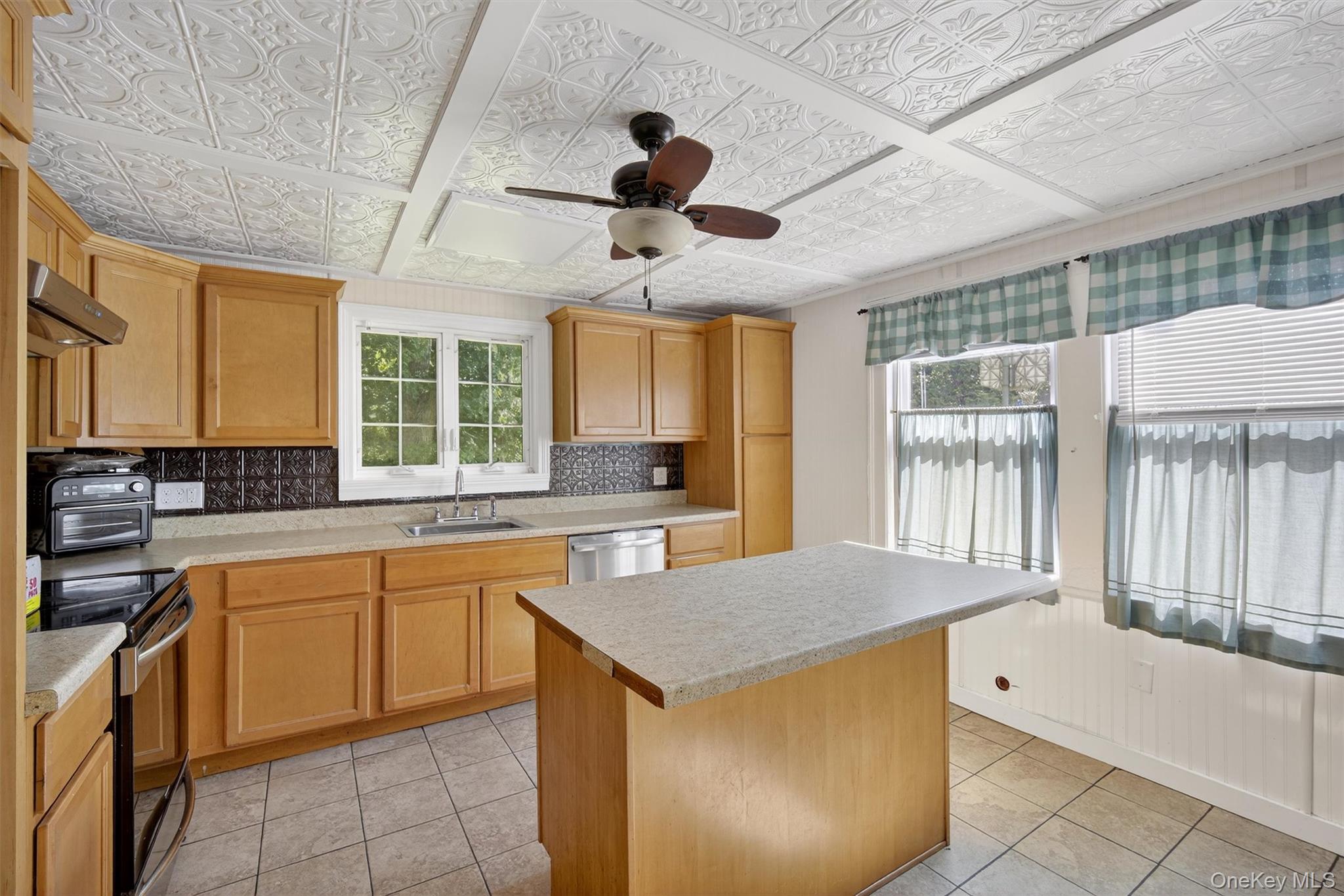 1 Angola Road, Cornwall, NY 12518