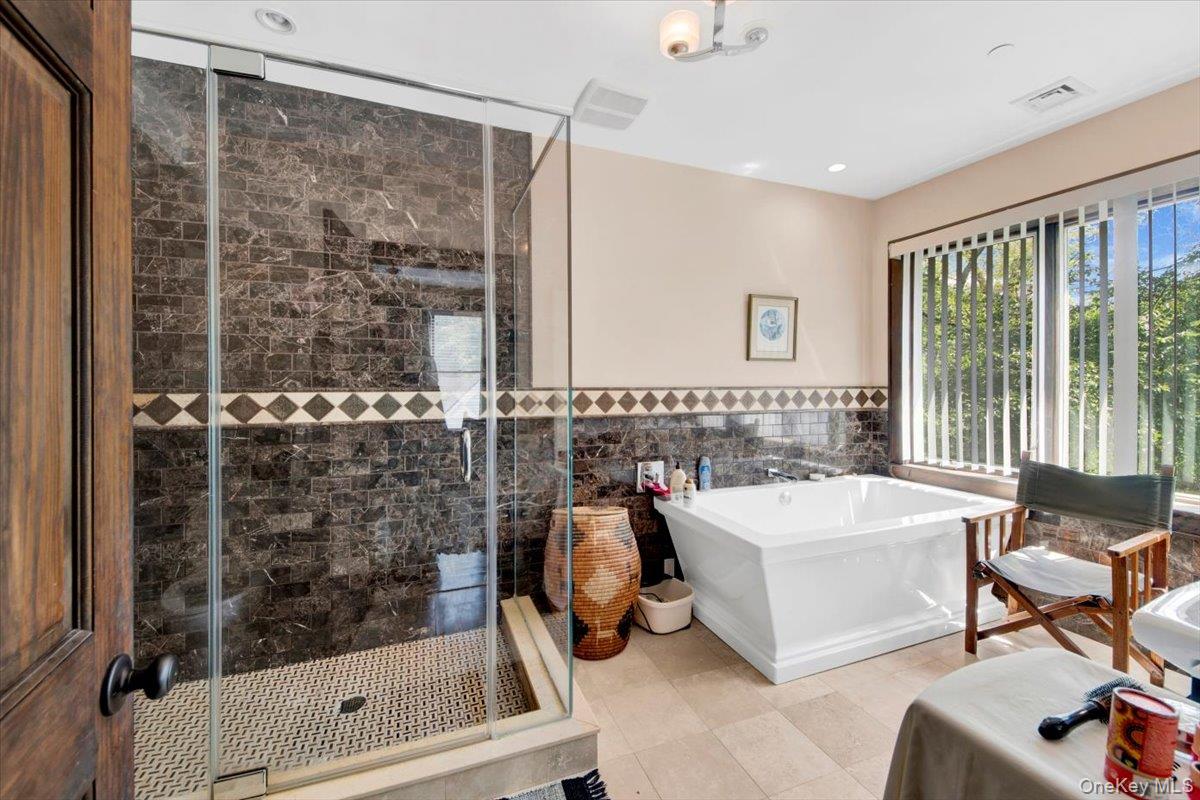 6 Sunset Lane, Hartsdale, NY 10530