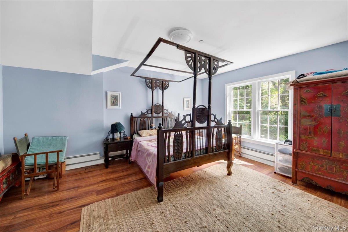 6 Sunset Lane, Hartsdale, NY 10530