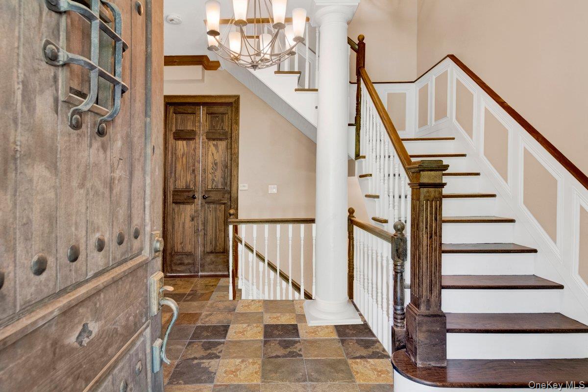 6 Sunset Lane, Hartsdale, NY 10530