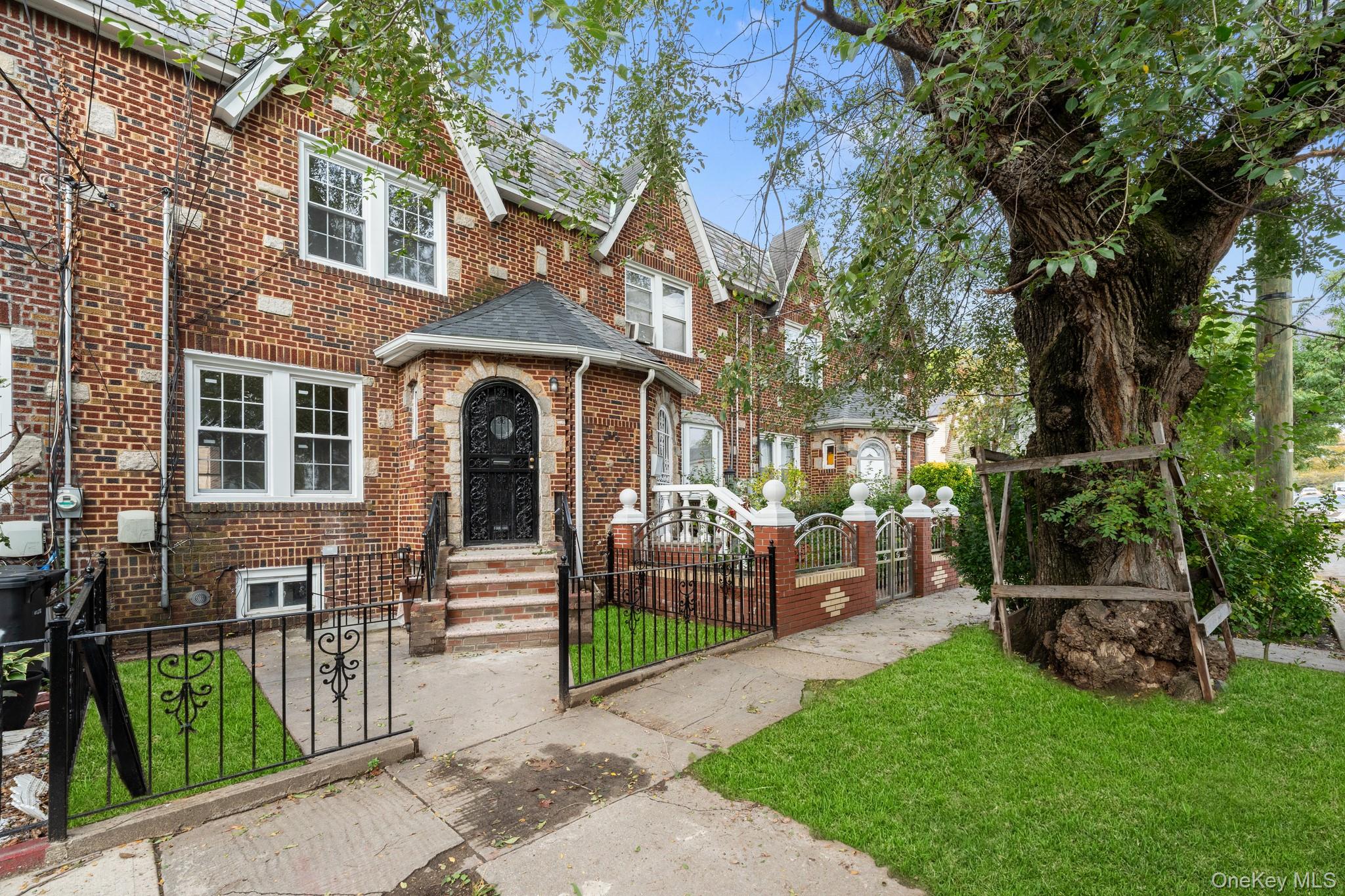 12805 116th Avenue, South Ozone Park, NY 11420