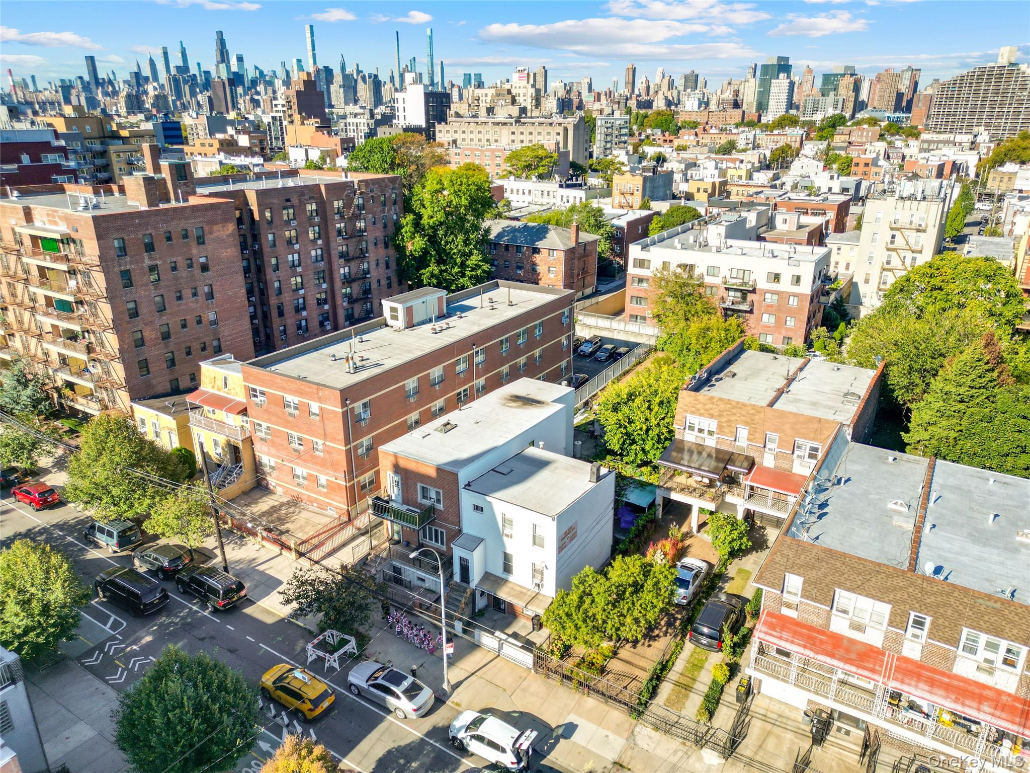 25-14 Crescent Street, Astoria, NY 11102