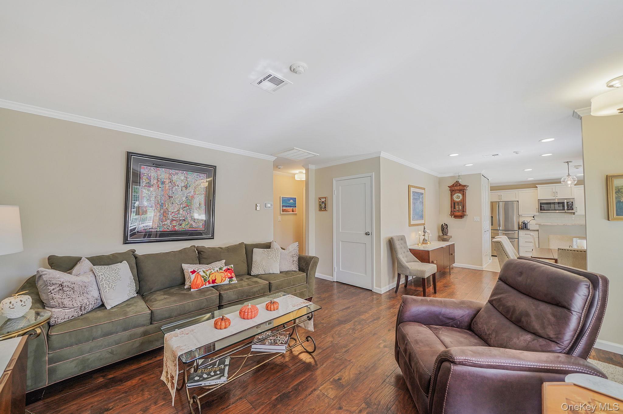 449 Arlington Drive # A, Ridge, NY 11961