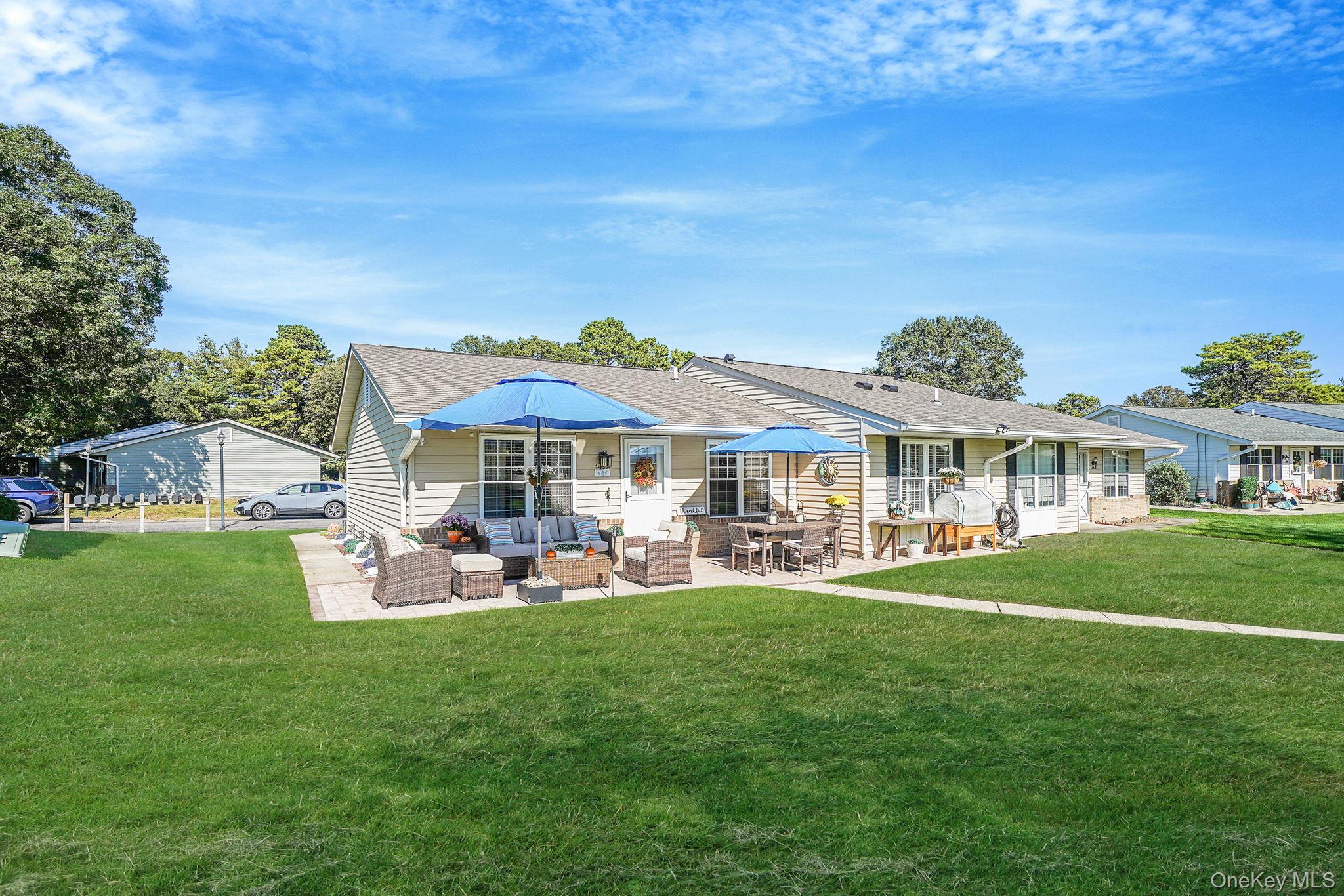 449 Arlington Drive # A, Ridge, NY 11961