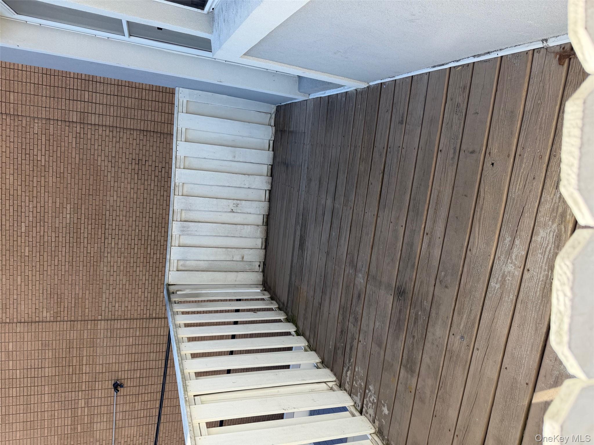 830 E Broadway # 201, Long Beach, NY 11561