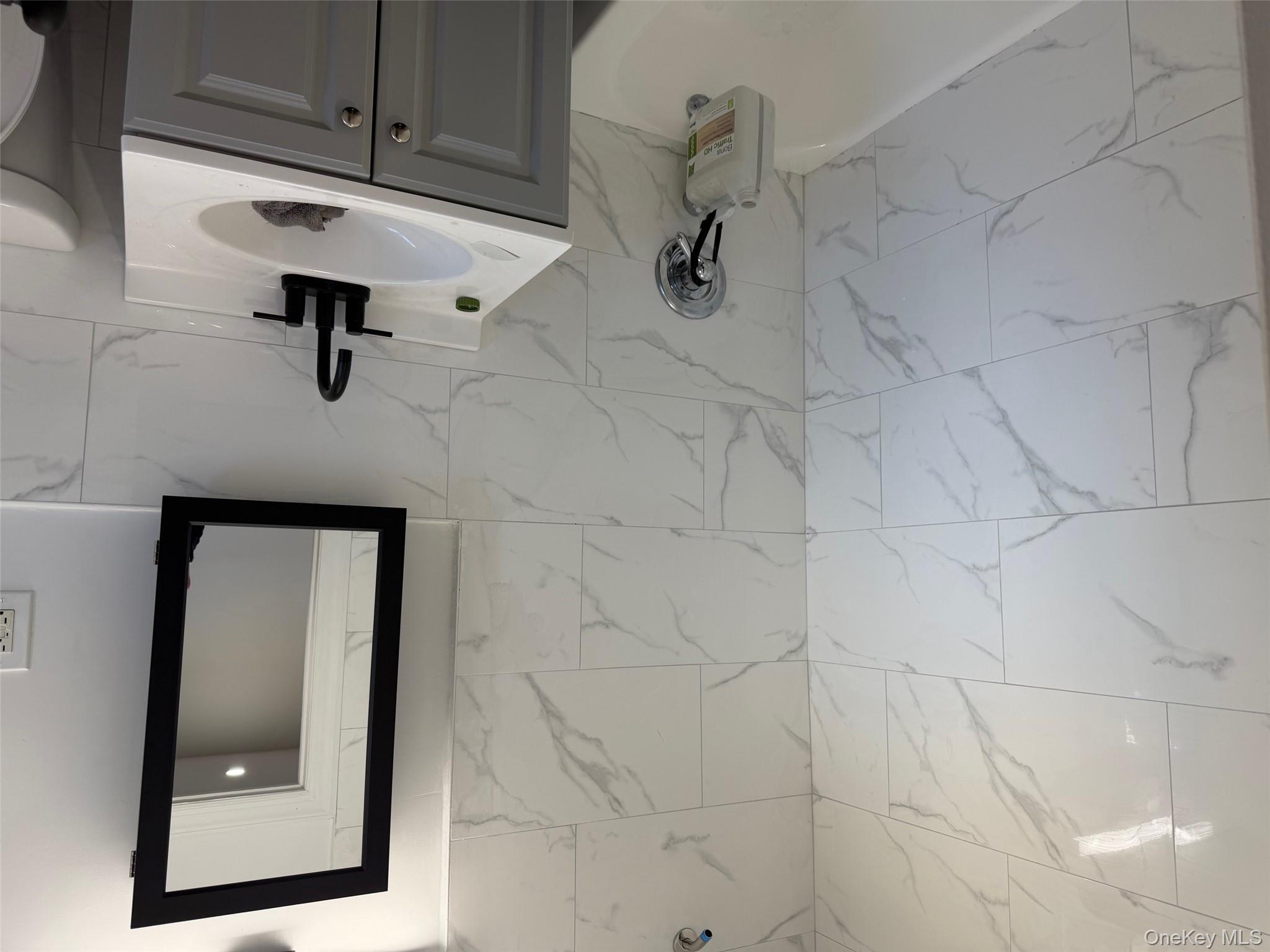 830 E Broadway # 201, Long Beach, NY 11561