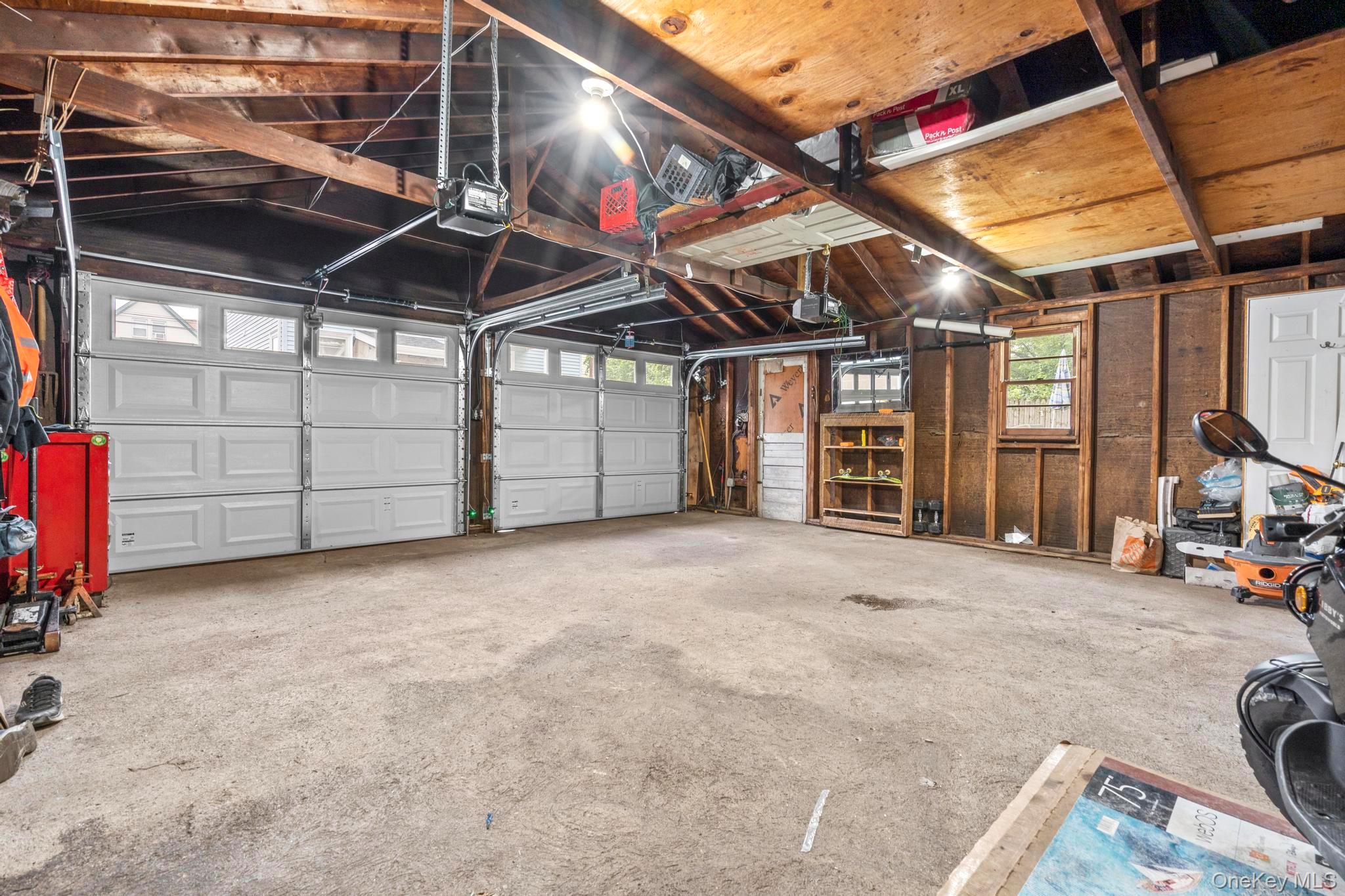 123-125 Summerfield Avenue, Bridgeport, CT 06610