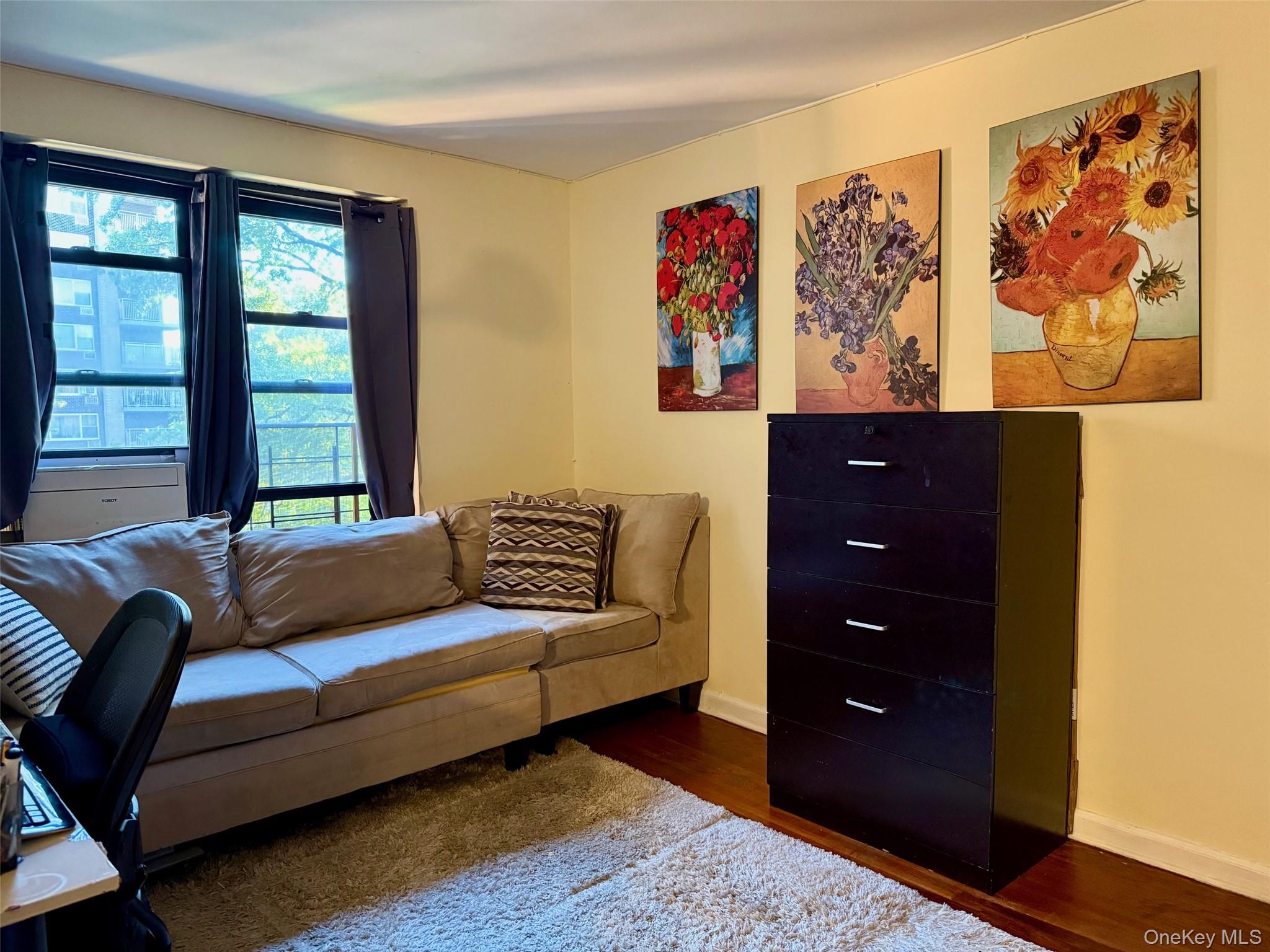 112-25 34 Avenue # 3E, Corona, NY 11368