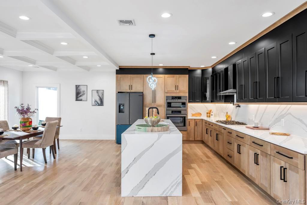 51 Stephen Drive, Plainview, NY 11803