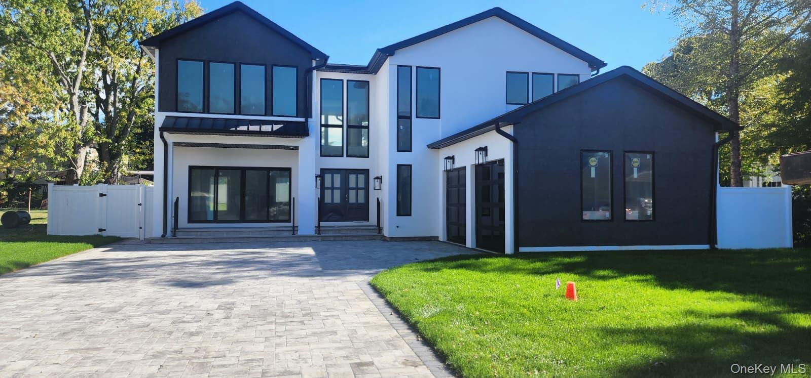 51 Stephen Drive, Plainview, NY 11803