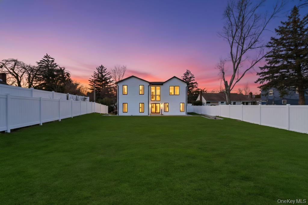 51 Stephen Drive, Plainview, NY 11803