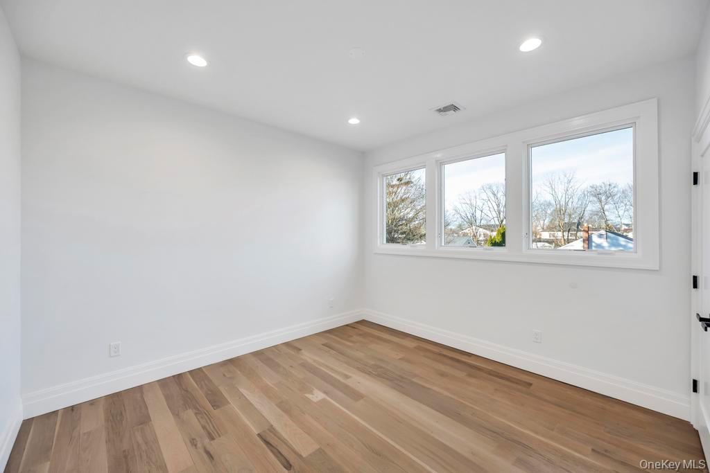 51 Stephen Drive, Plainview, NY 11803