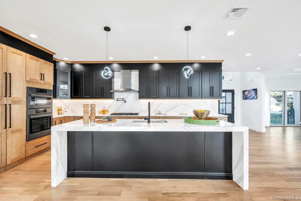 51 Stephen Drive, Plainview, NY 11803