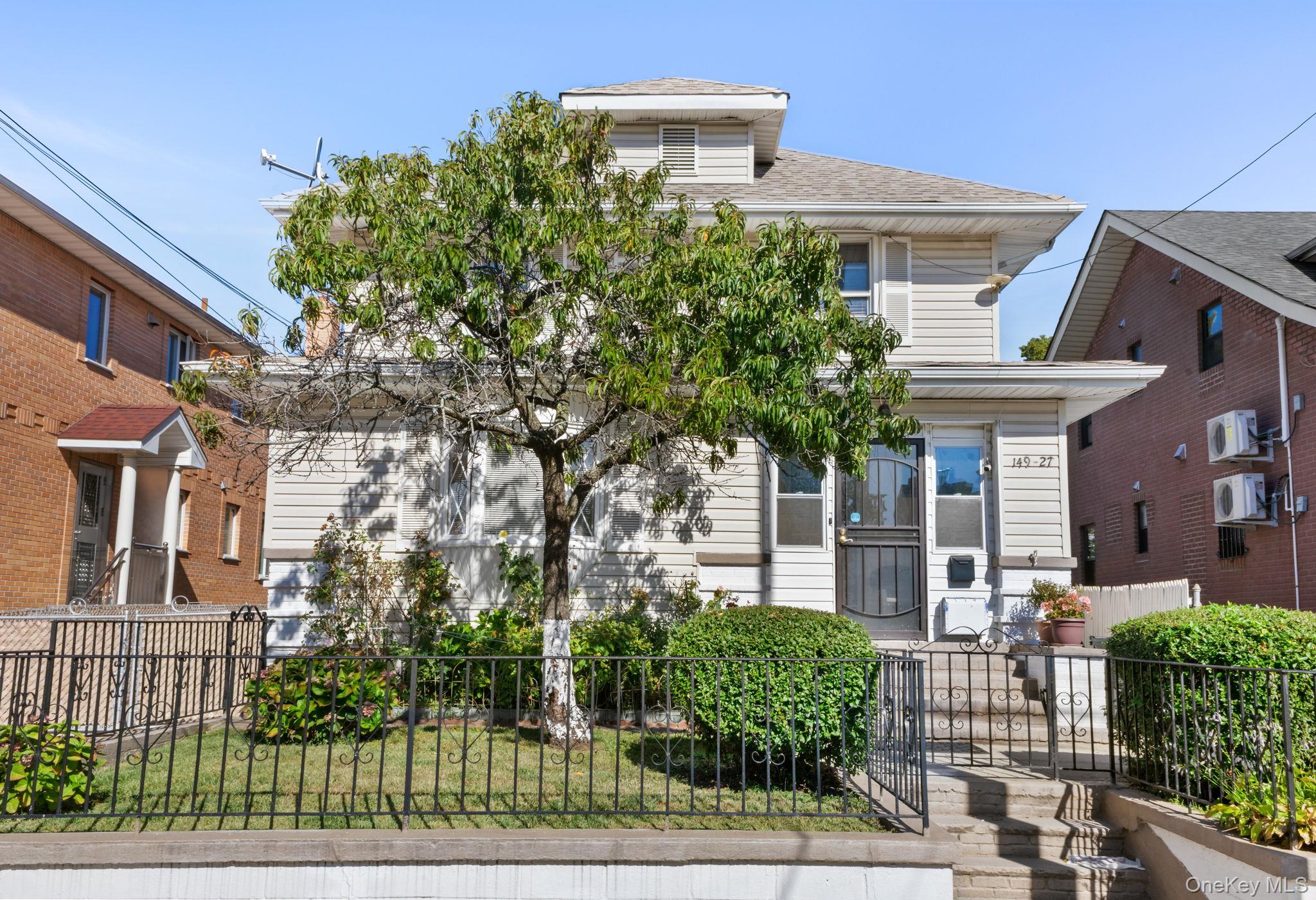 149-27 45th Avenue, Flushing, NY 11355