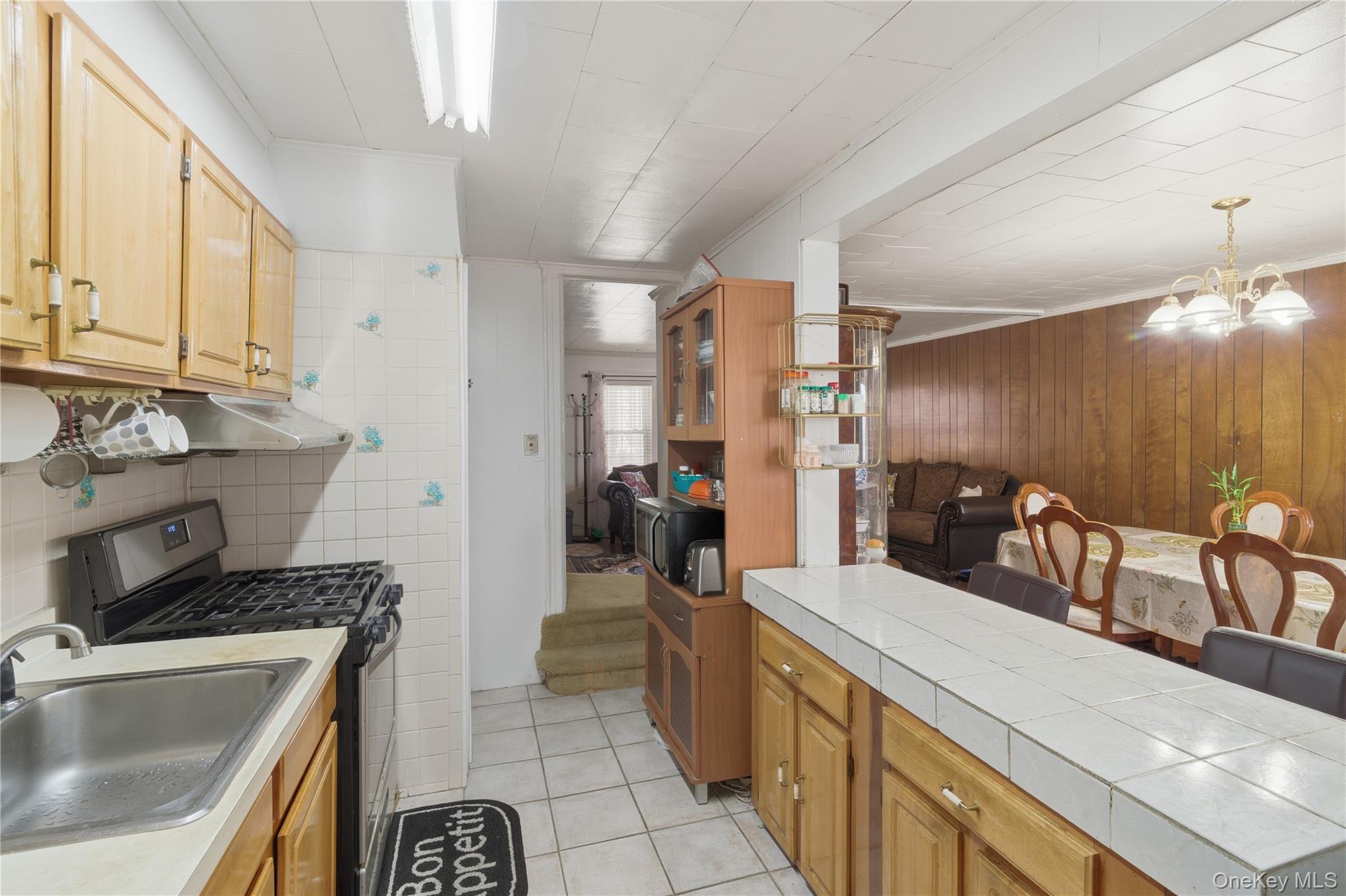 8840 207th Street, Queens Village, NY 11427