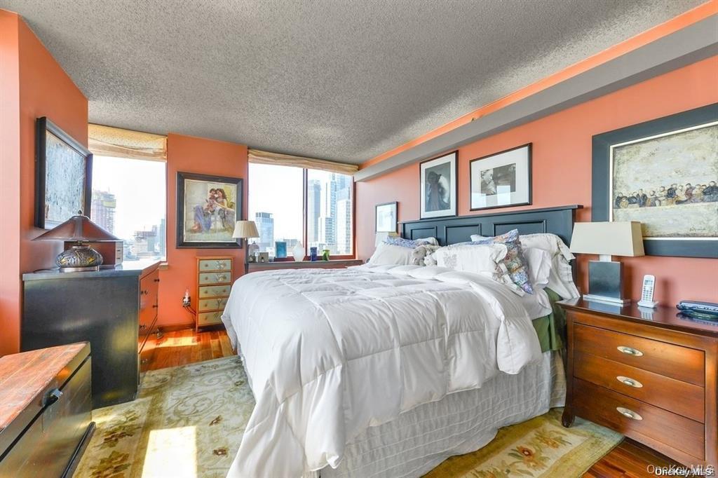 4-74 48th Avenue # 17J, Long Island City, NY 11109