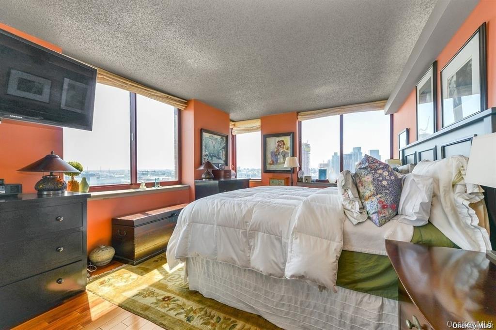 4-74 48th Avenue # 17J, Long Island City, NY 11109