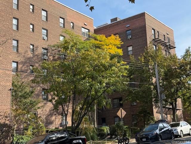 52-21 65th Place # 6P, Maspeth, NY 11378