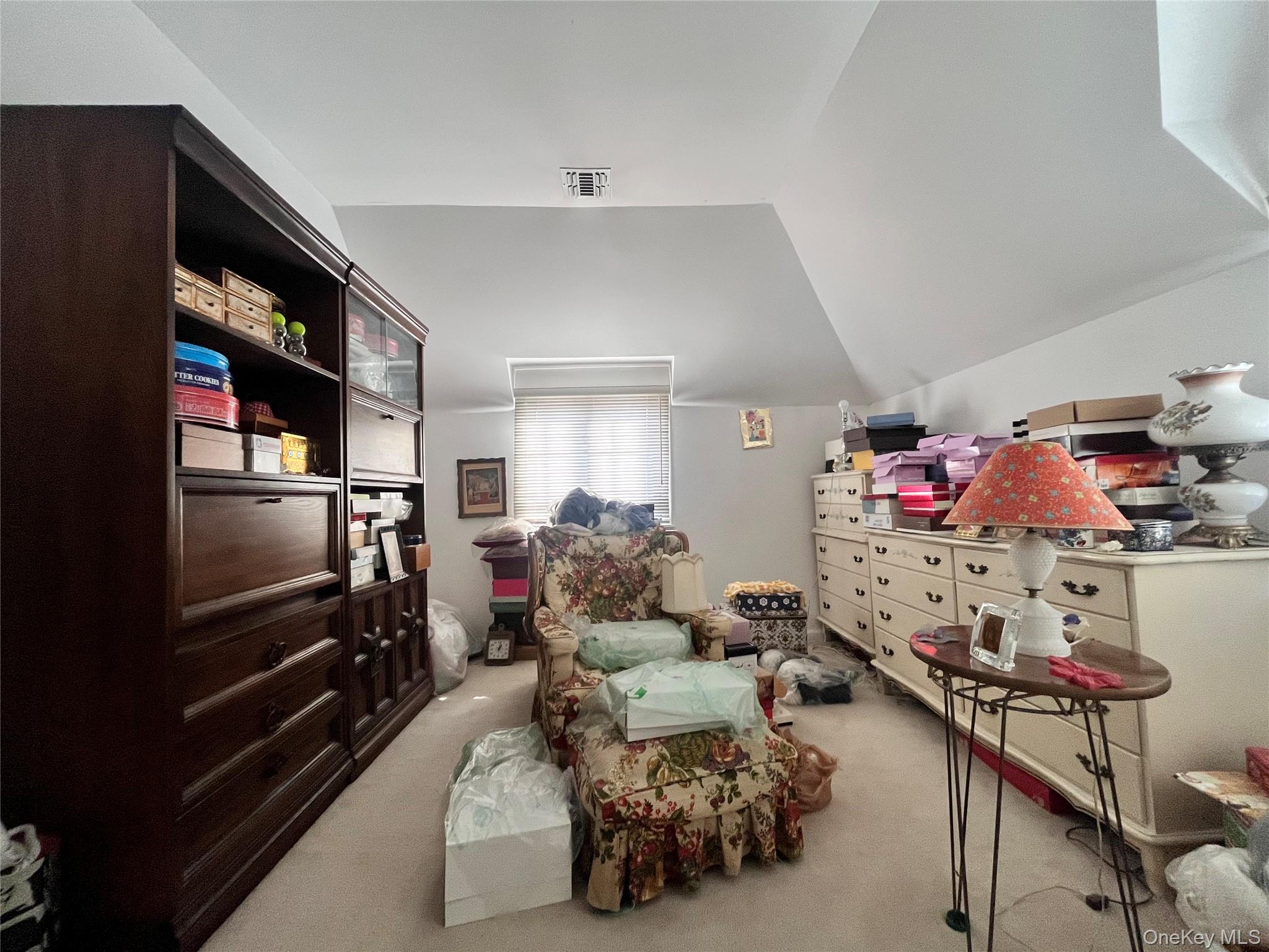 168-15 Powells Cove Blvd, Beechhurst, NY 11357