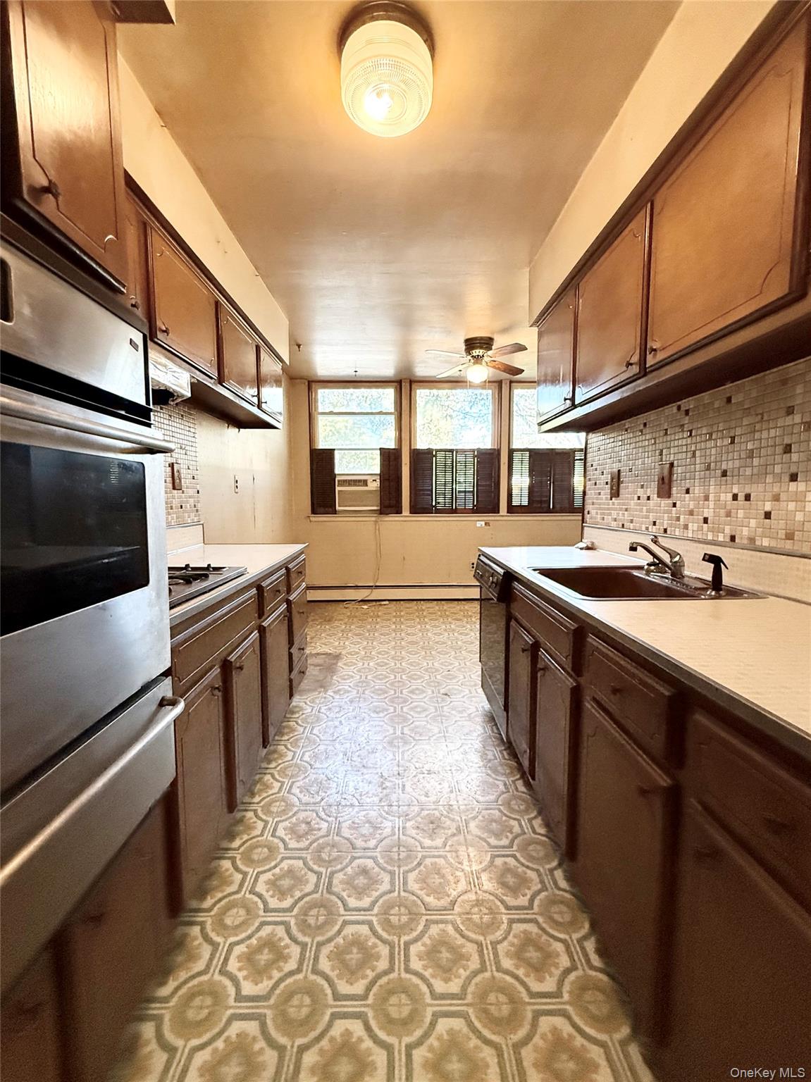 160 Halgren Crescent, Haverstraw, NY 10927