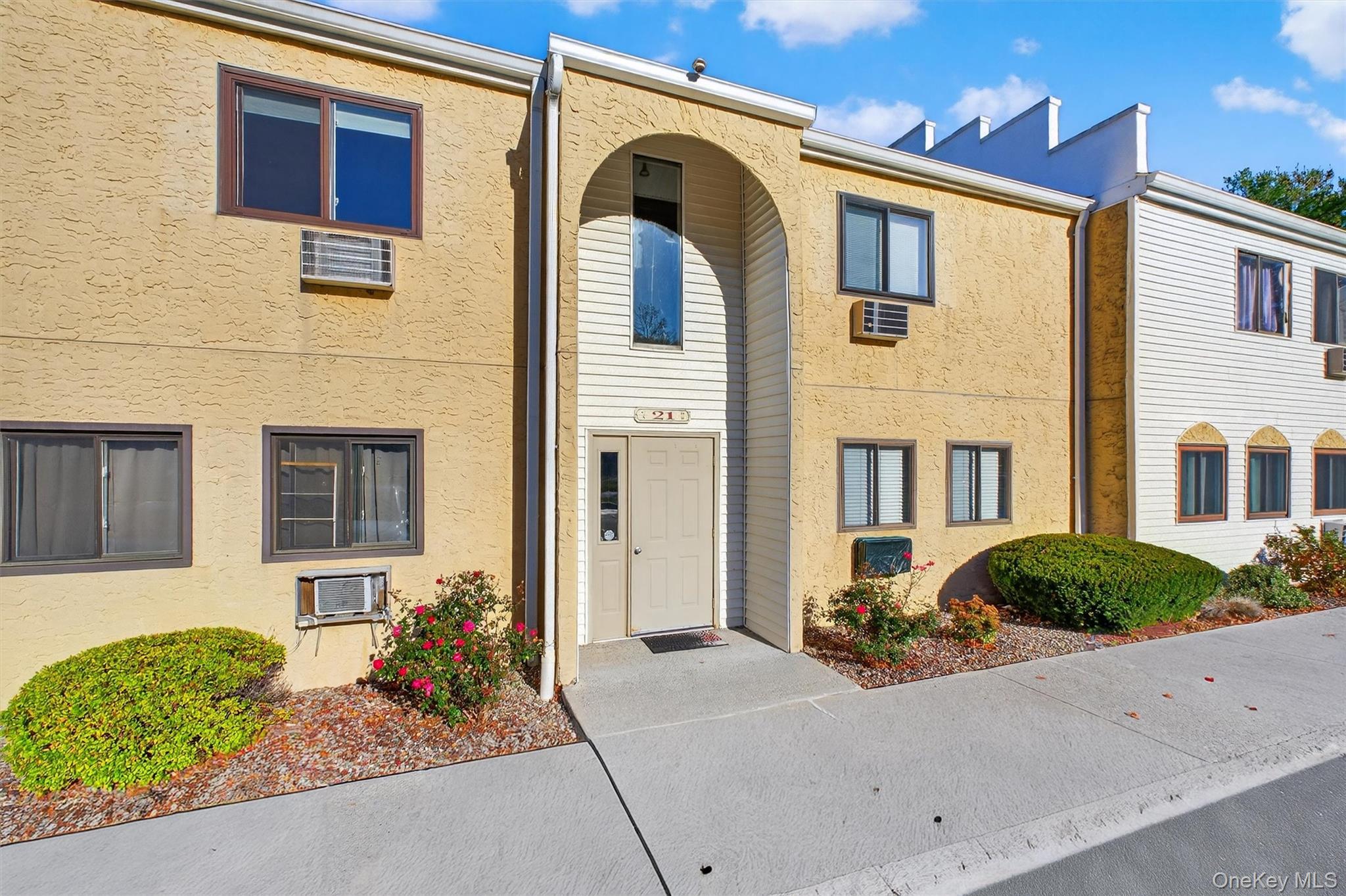 21 Carnaby Street # C, Wappingers Falls, NY 12590