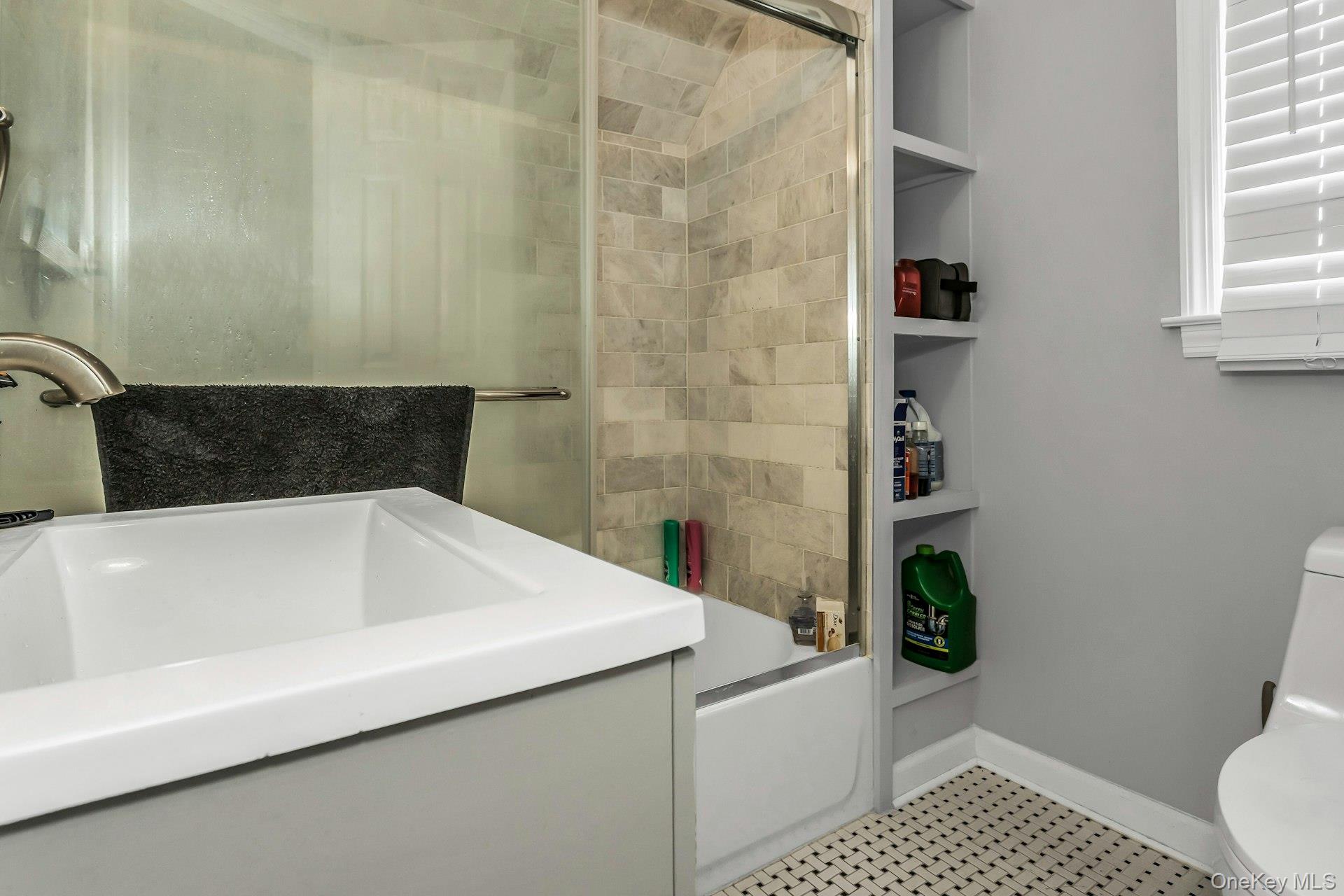 4 W 11th Street, Huntington Station, NY 11746