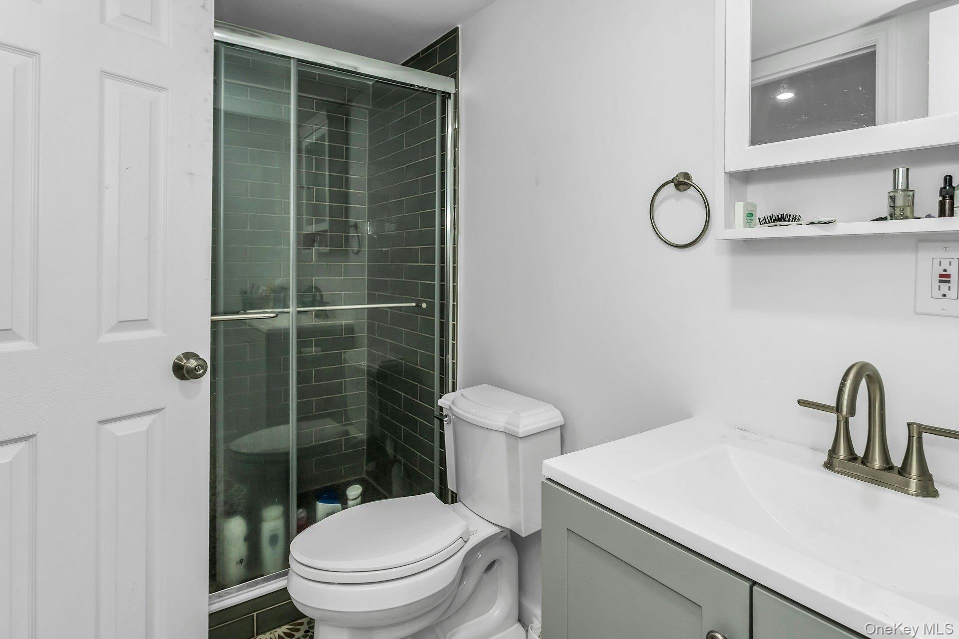 4 W 11th Street, Huntington Station, NY 11746