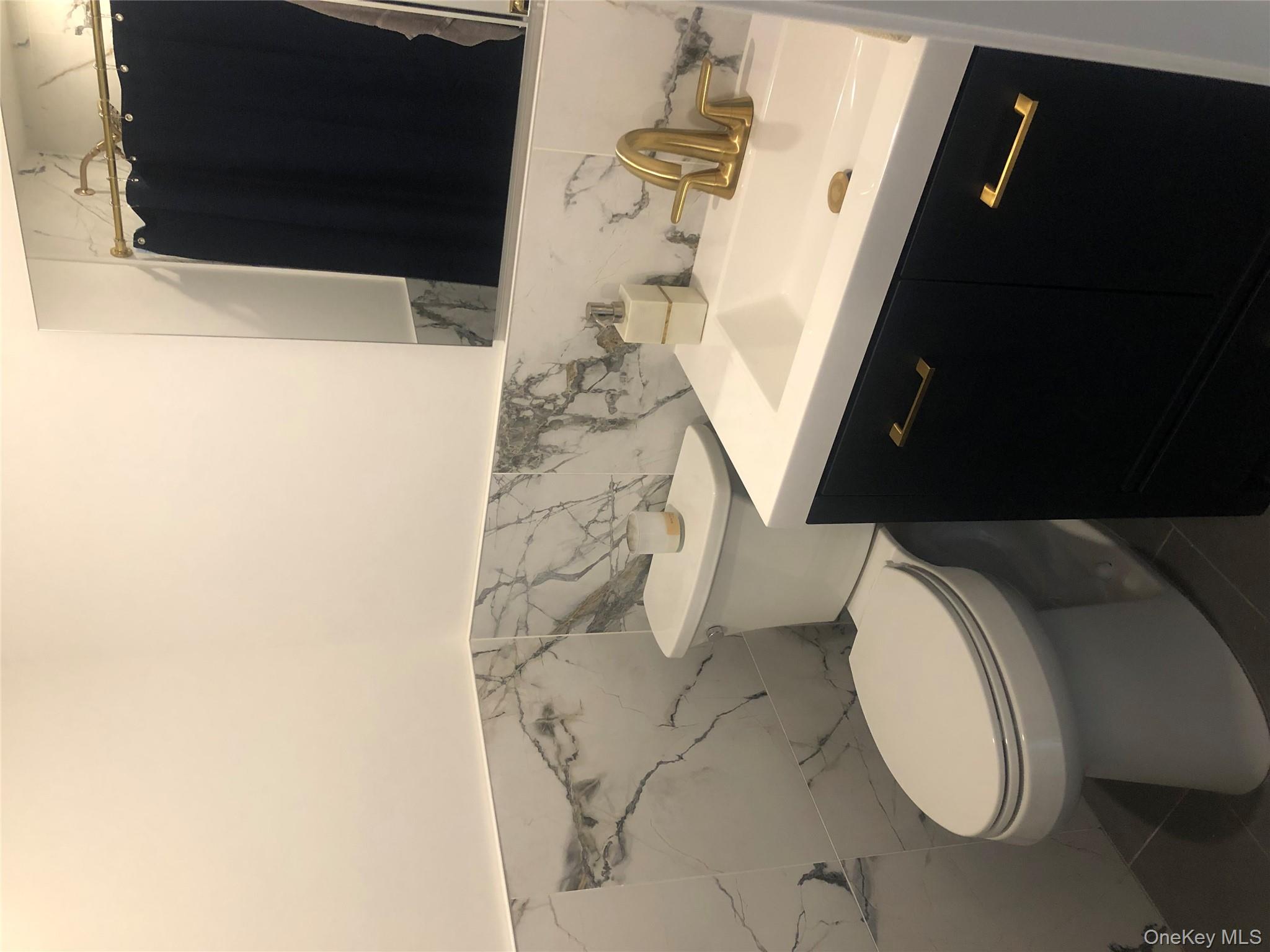 43 Richmond Boulevard # 3A, Ronkonkoma, NY 11779